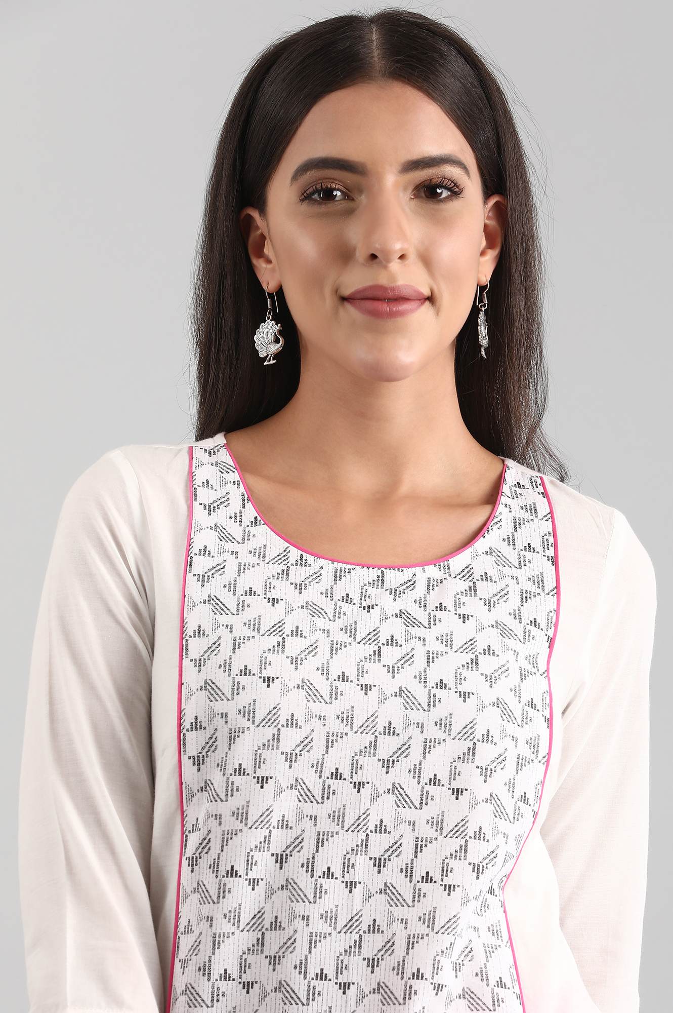 White Round Neck Printed kurta