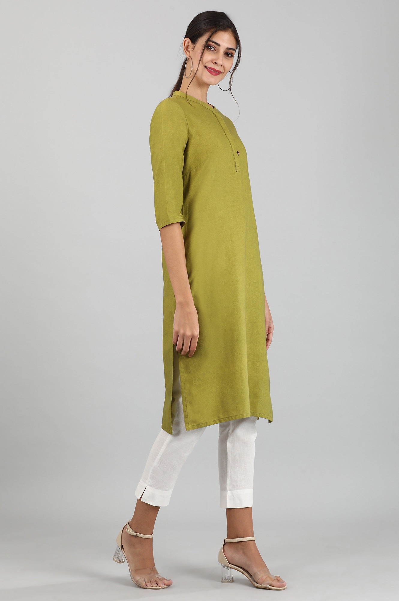 Green Round Neck Solid kurta