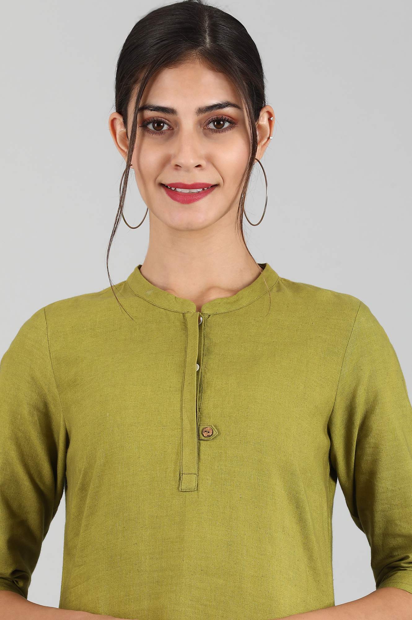 Green Round Neck Solid kurta