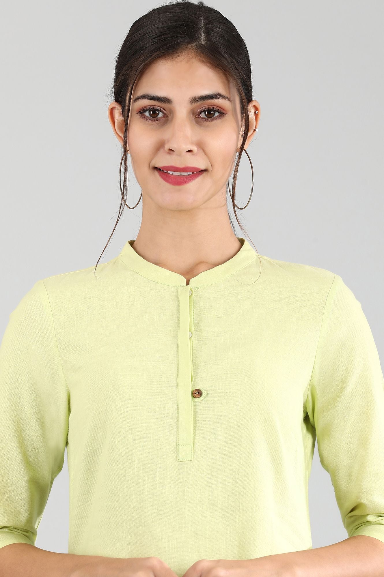 Light Green Round Neck Solid kurta