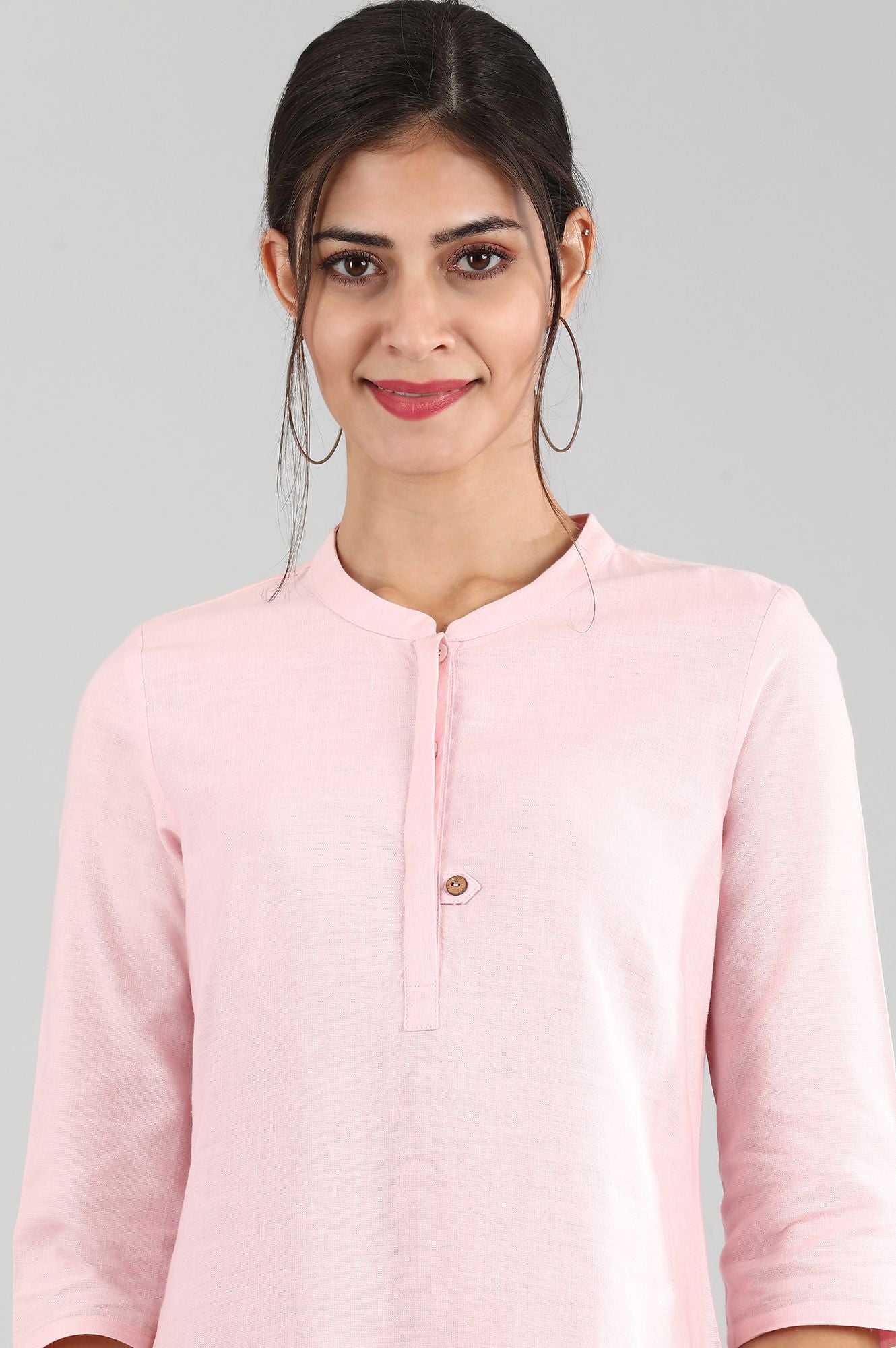 Light Pink Round Neck Solid kurta