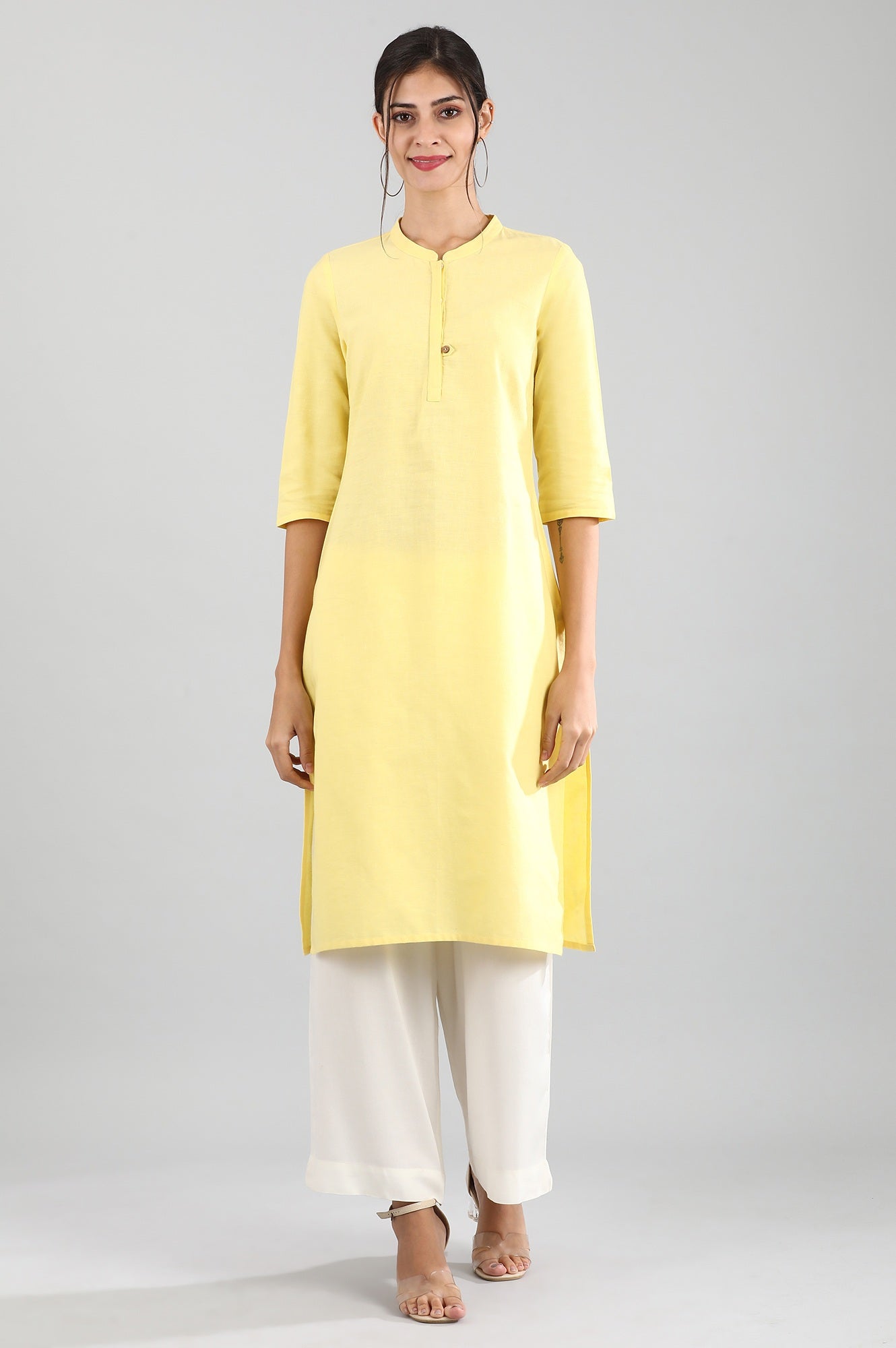 Yellow Round Neck Solid kurta