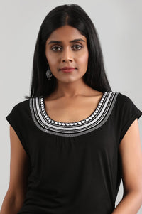 Black Round Neck Solid Liva Top