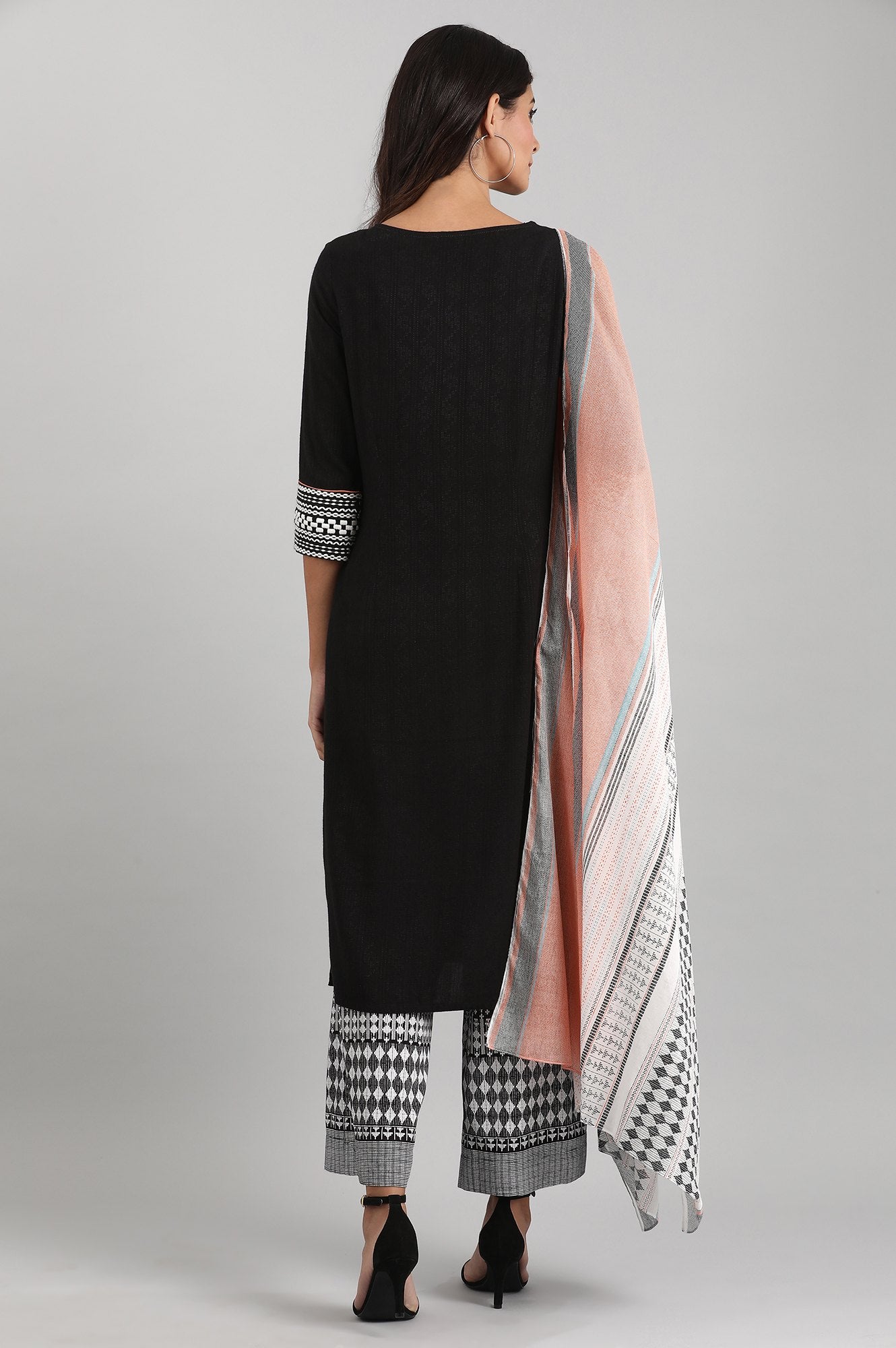 Black Round Neck kurta Set