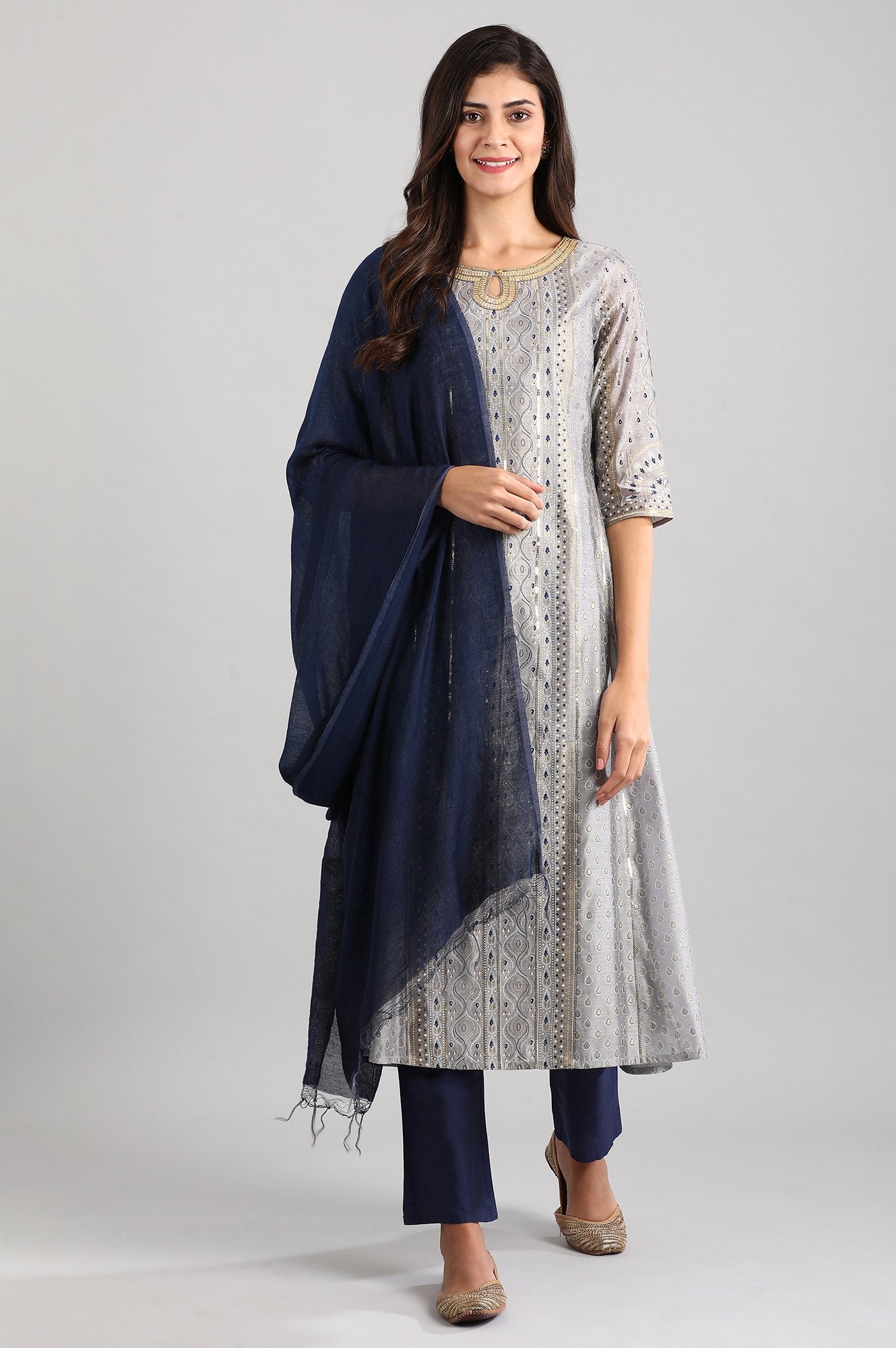 Grey Round Neck kurta Set