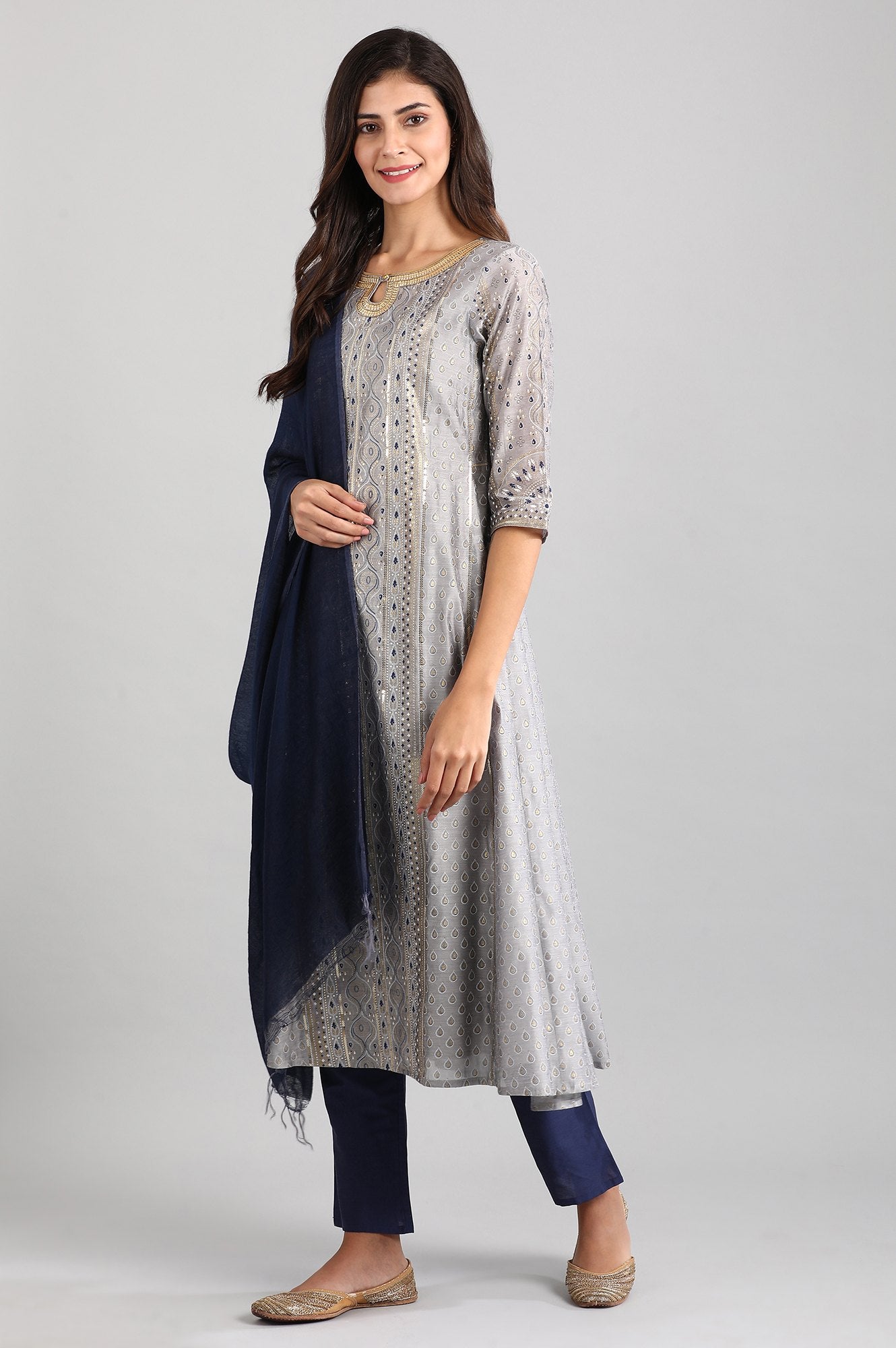 Grey Round Neck kurta Set