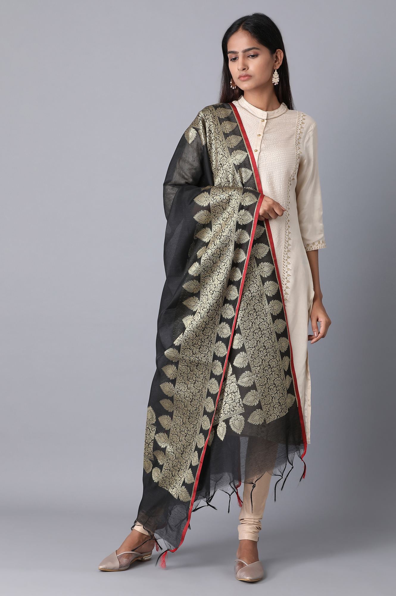 Black Banaras Jacquard Dupatta