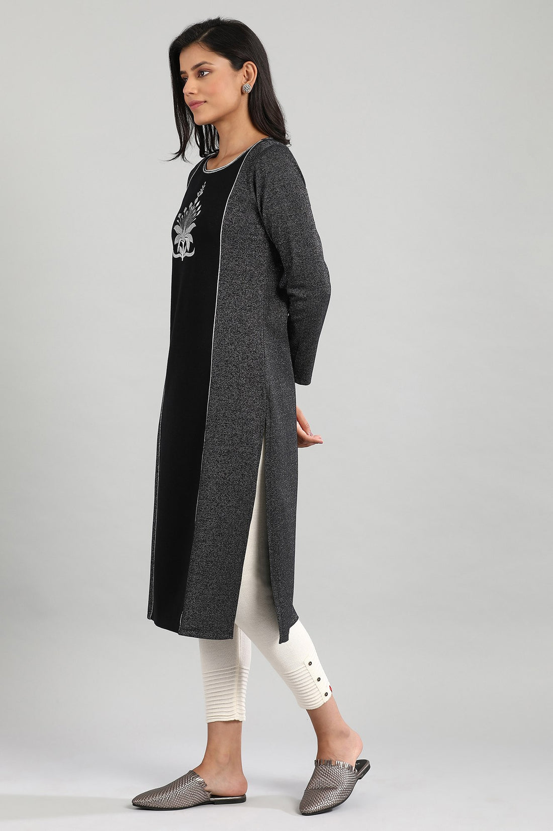 Black Round Neck Winter kurta