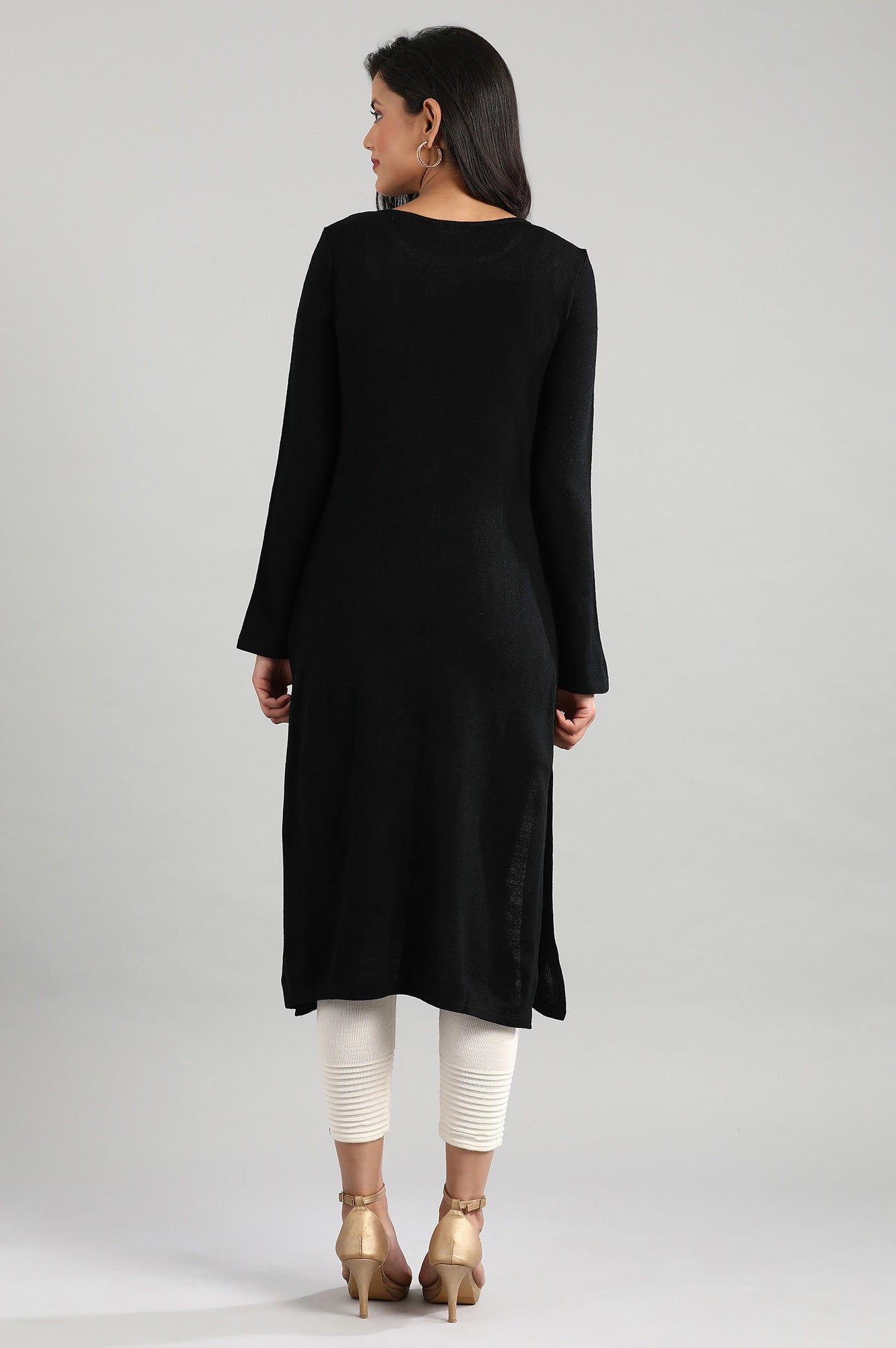 Black Round Neck Winter kurta