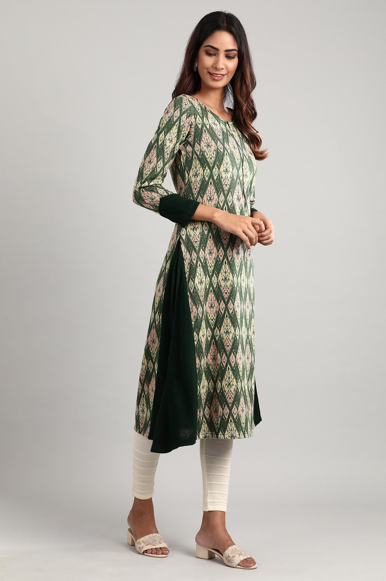 Green Round Neck Winter kurta