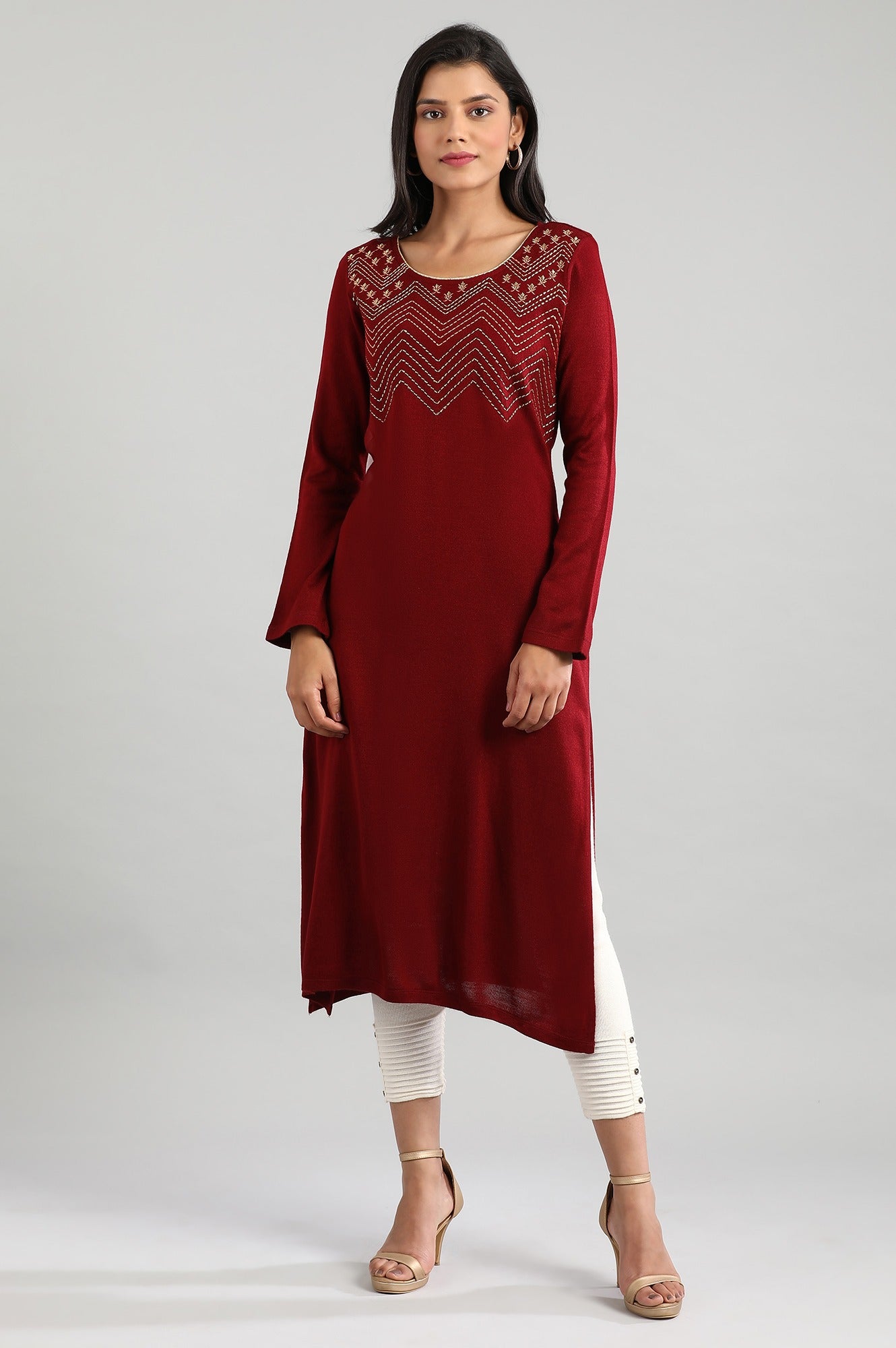 Maroon Round Neck Winter kurta