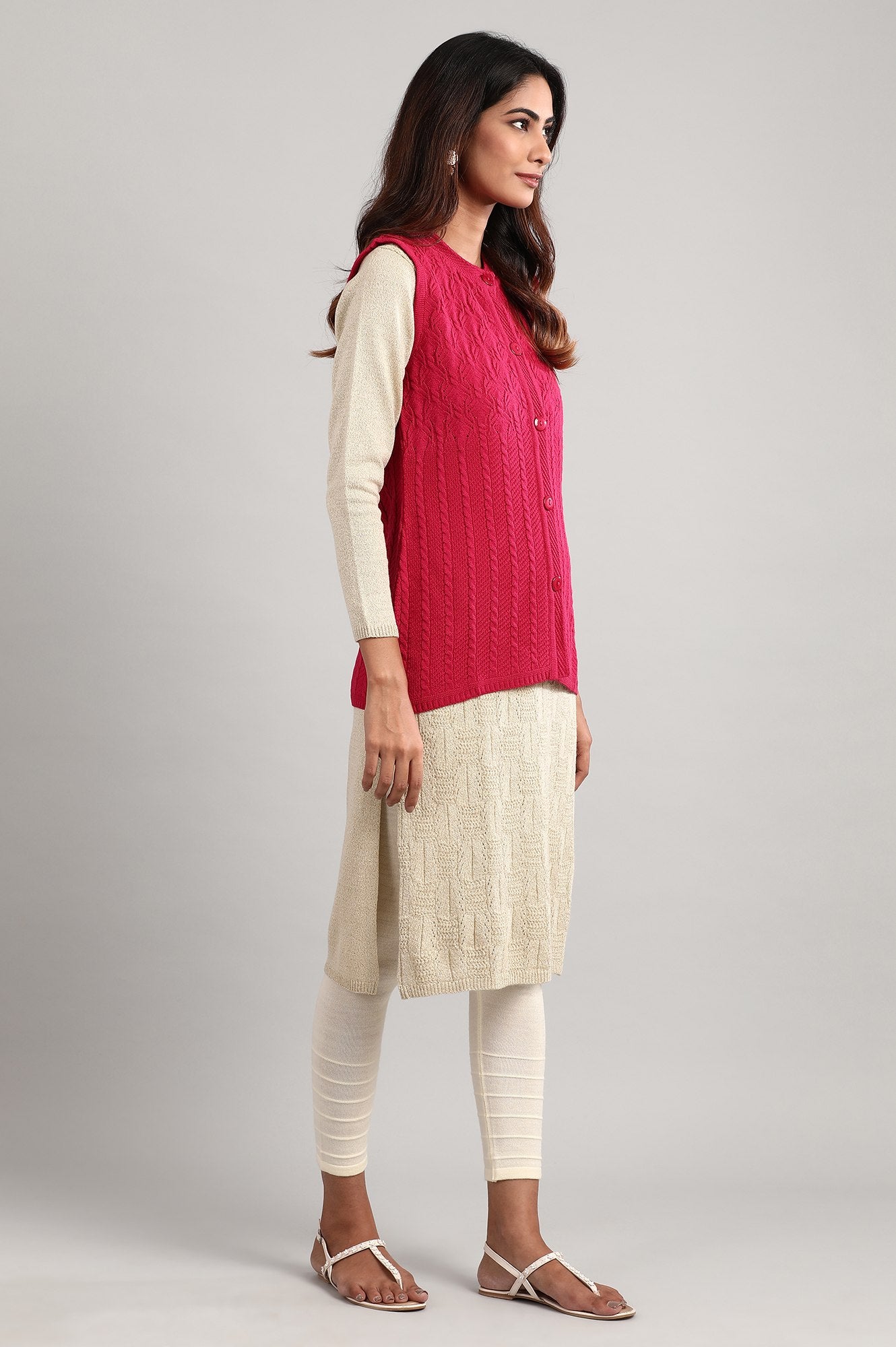 Red Round Neck Sleeveless Sweater