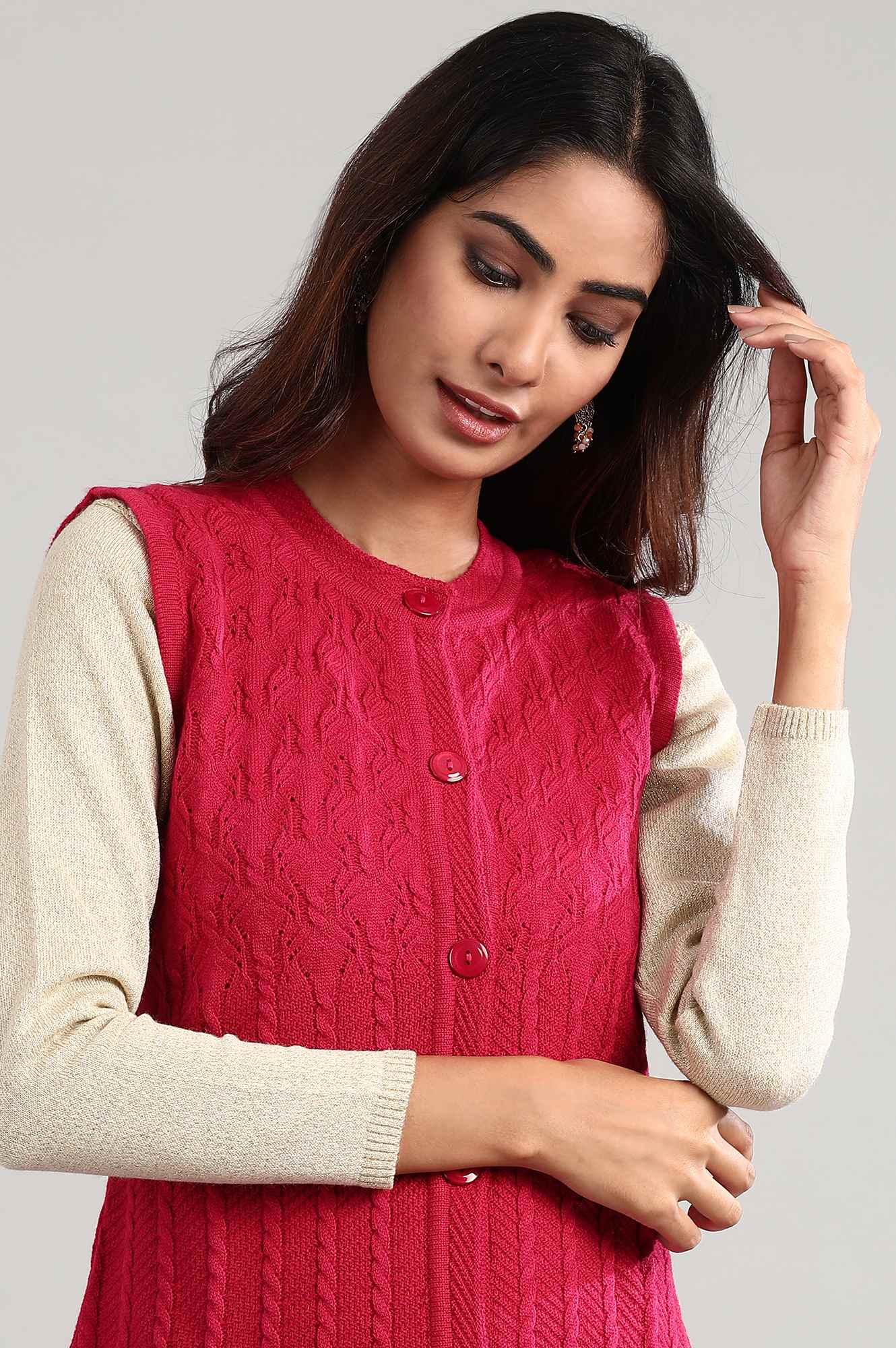 Red Round Neck Sleeveless Sweater