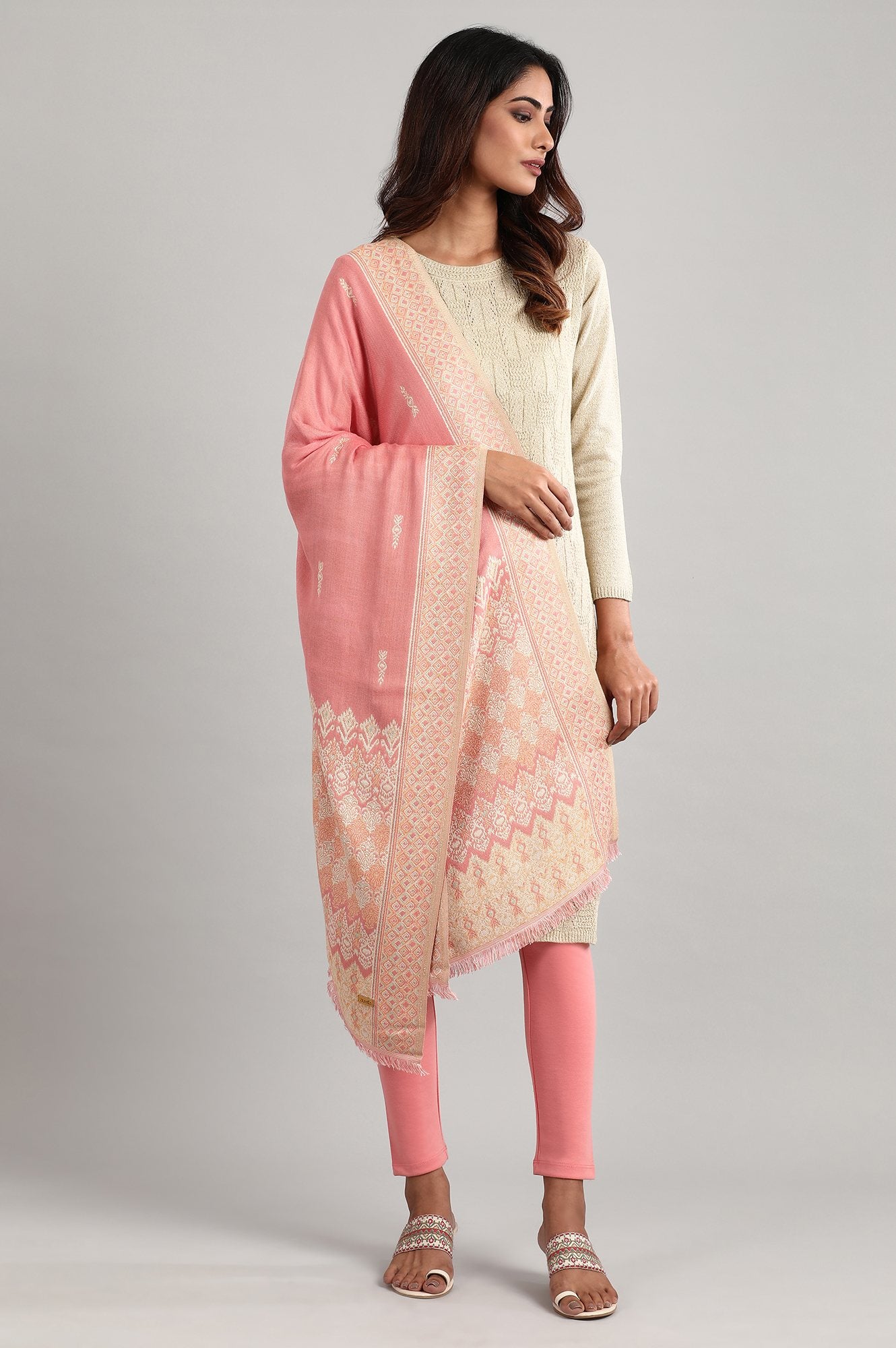 Peach-coloured Woven Reversable Shawl