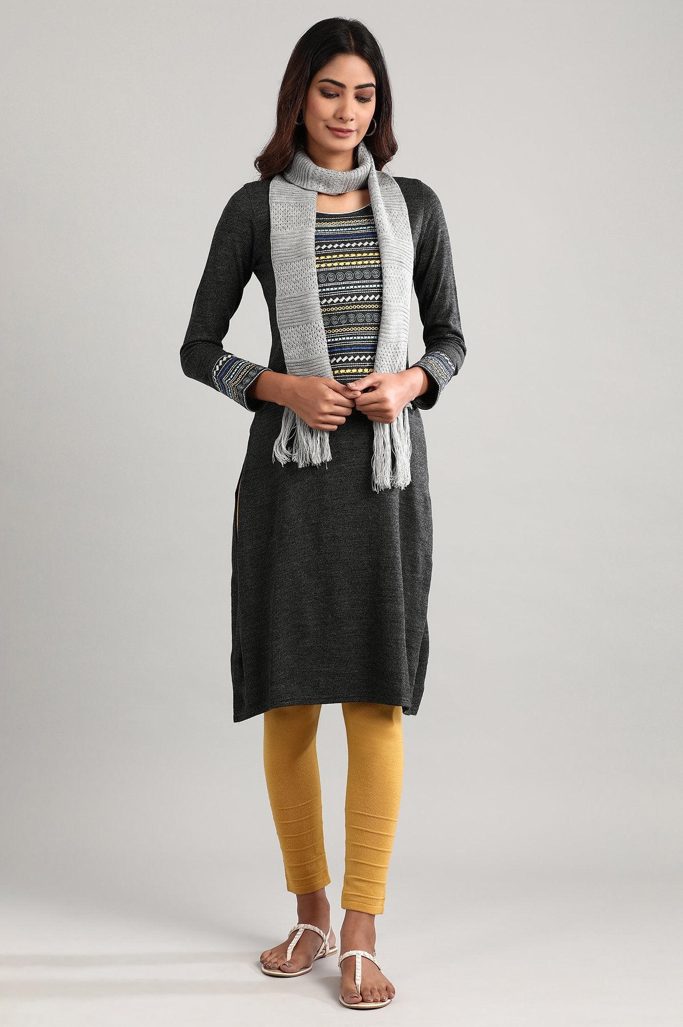 Grey Knitted Muffler