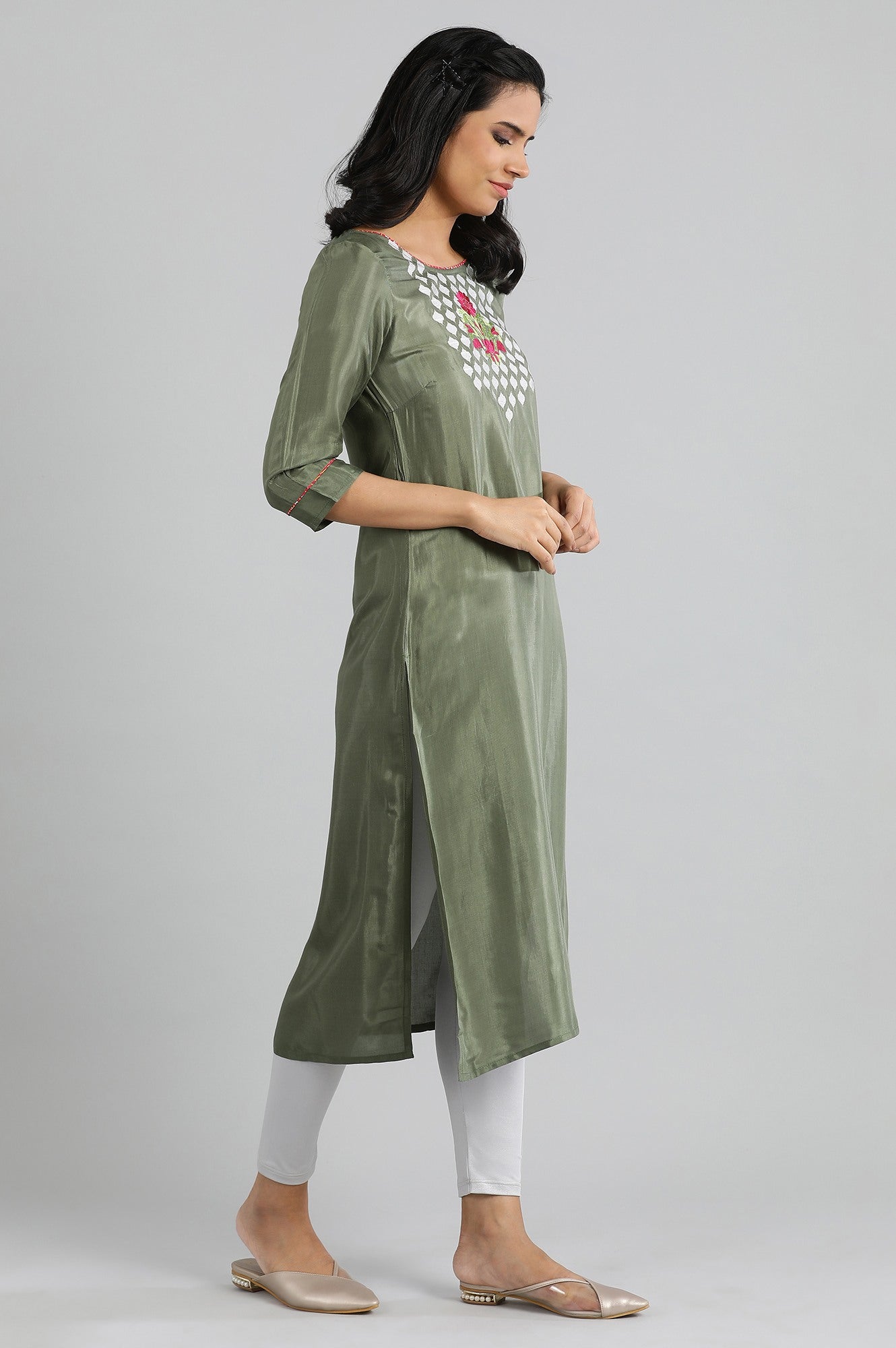 Olive Green Embellished kurta