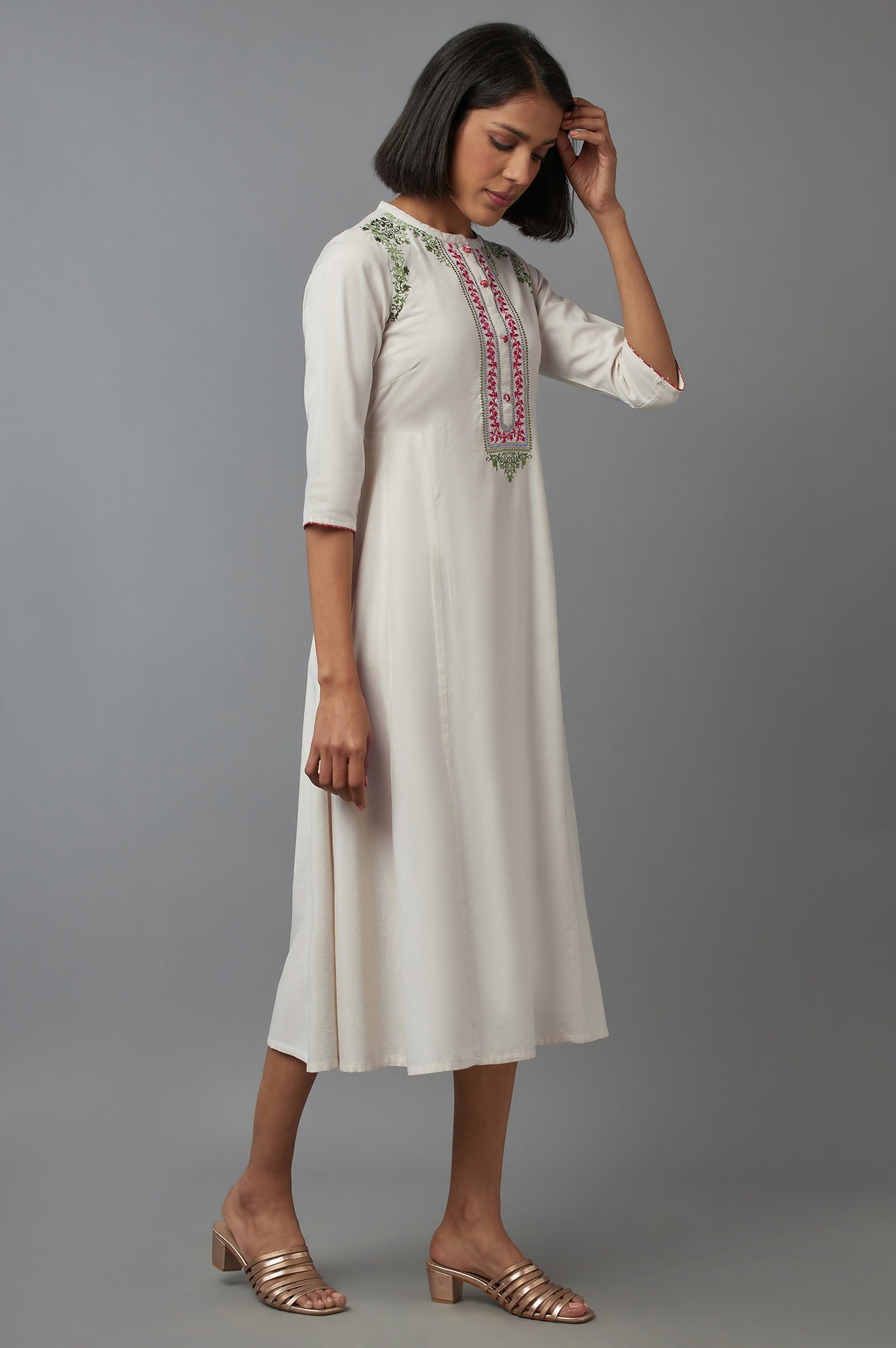 Off White Thread Embroidery kurta