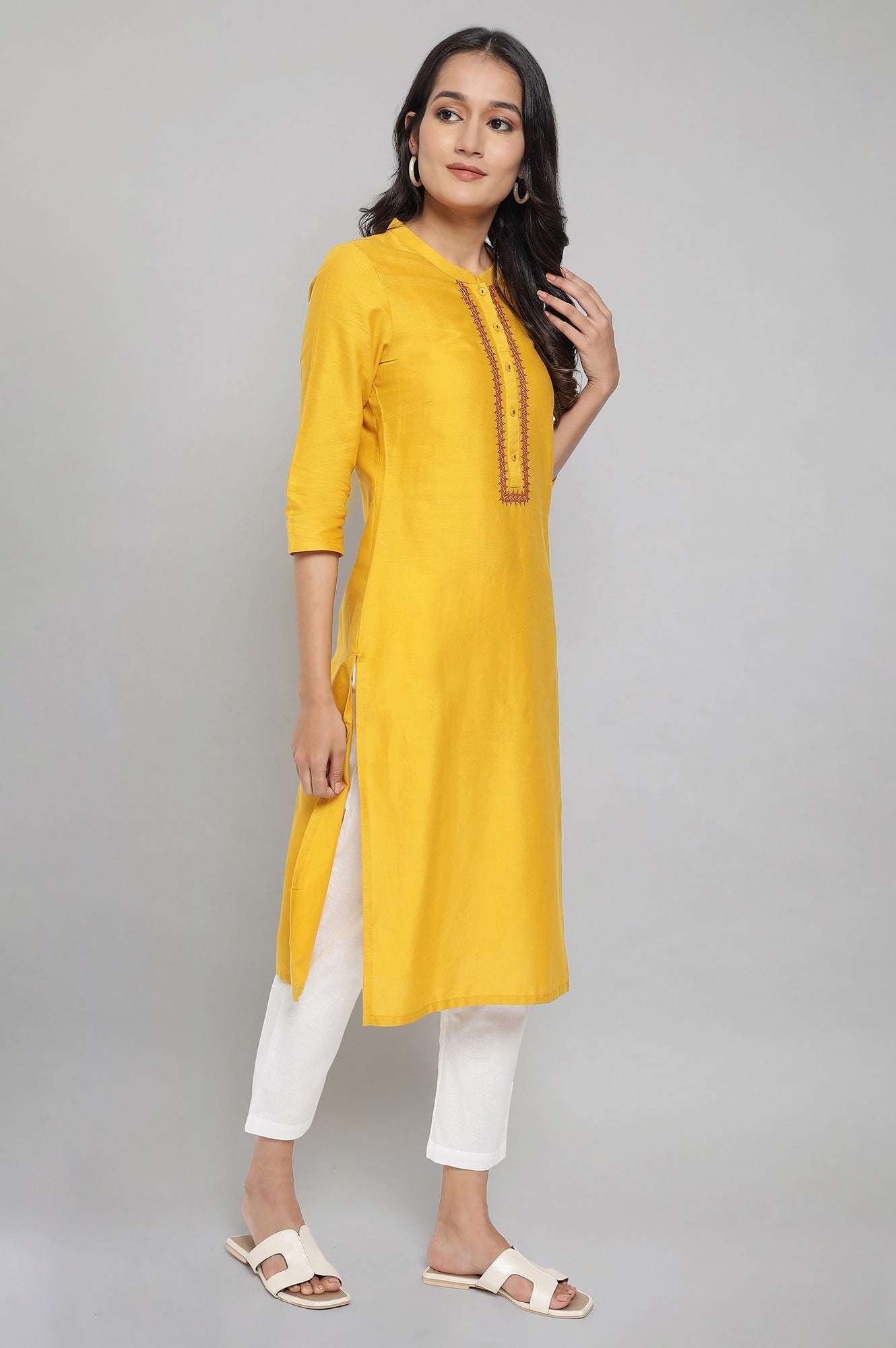 Yellow Mandarin Collar Solid Straight kurta