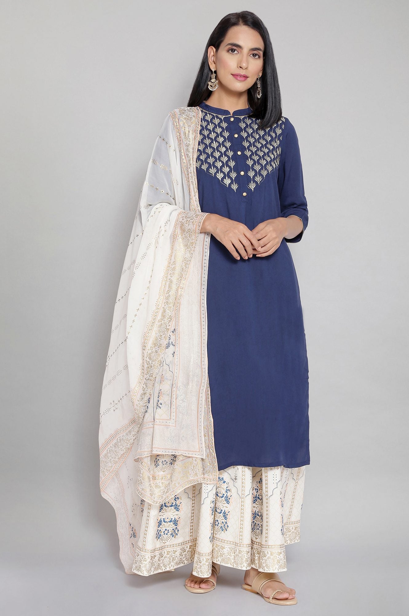 Blue Zari Embroidered kurta