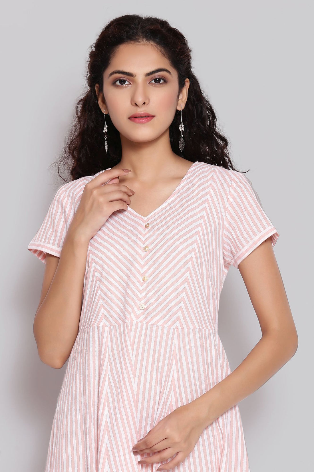 Peach Shirt Collar Straight kurta