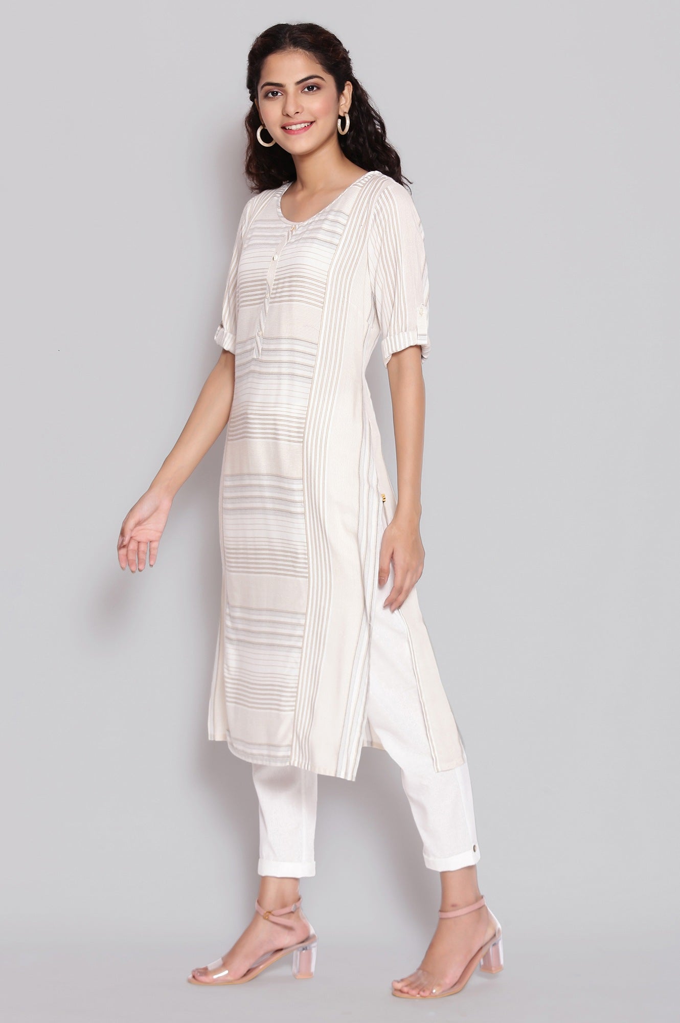 Beige Yarn-Dyed Geometric Print kurta