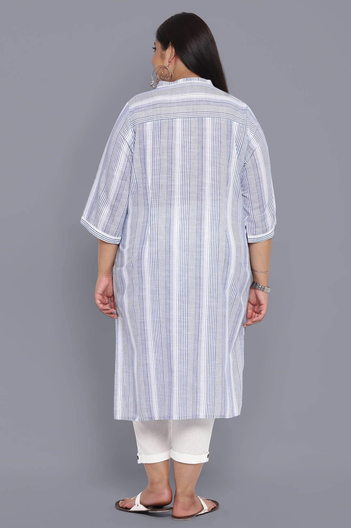 Blue Mandarin Collar Yarn-Dyed kurta