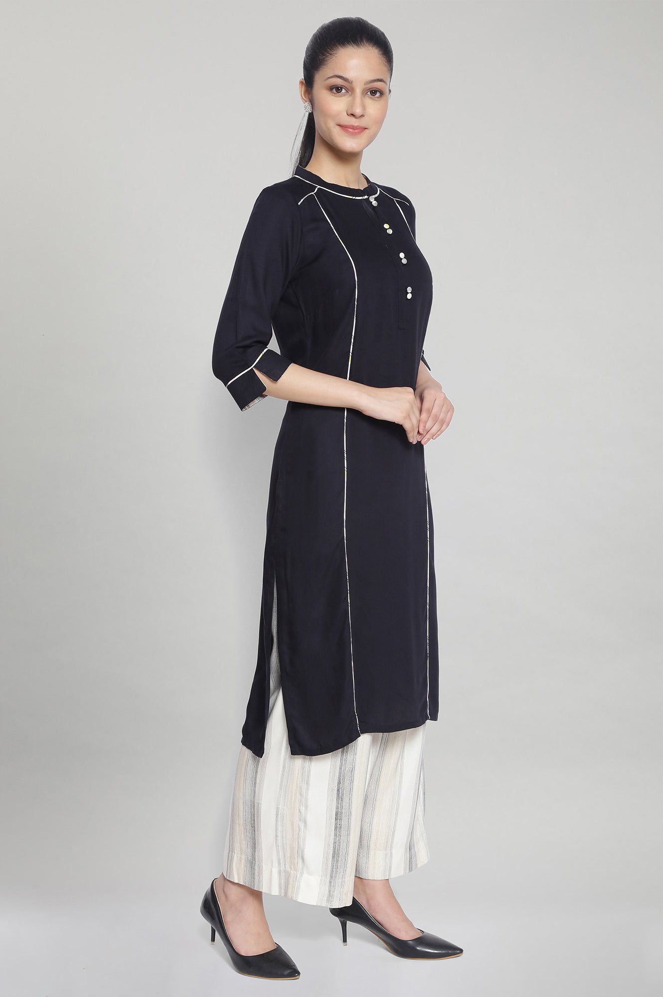 Black Band Collar kurta