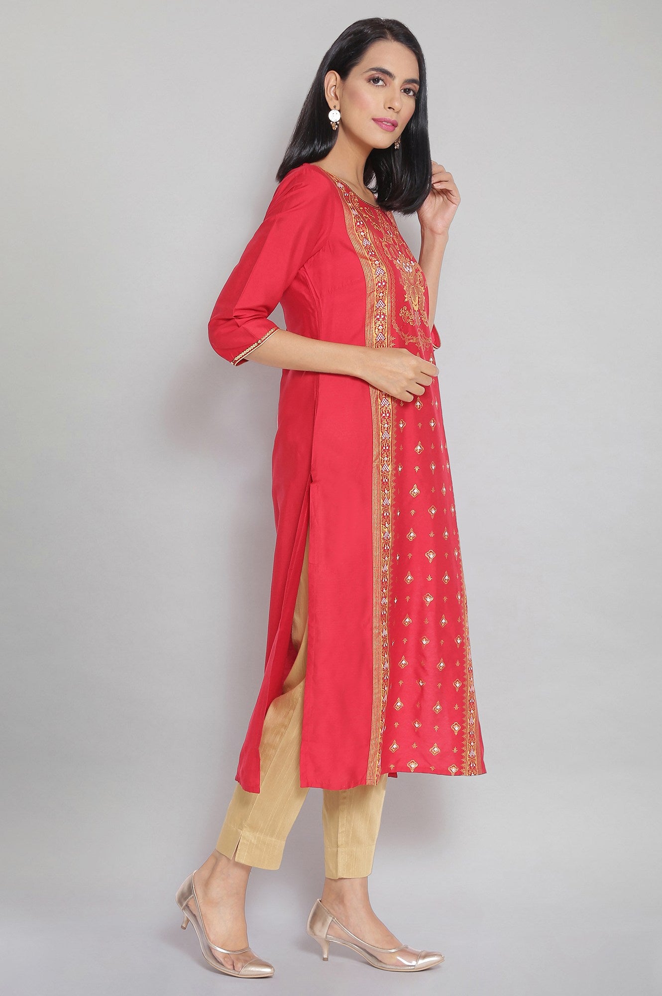 Red Round Neck Printed Straight kurta