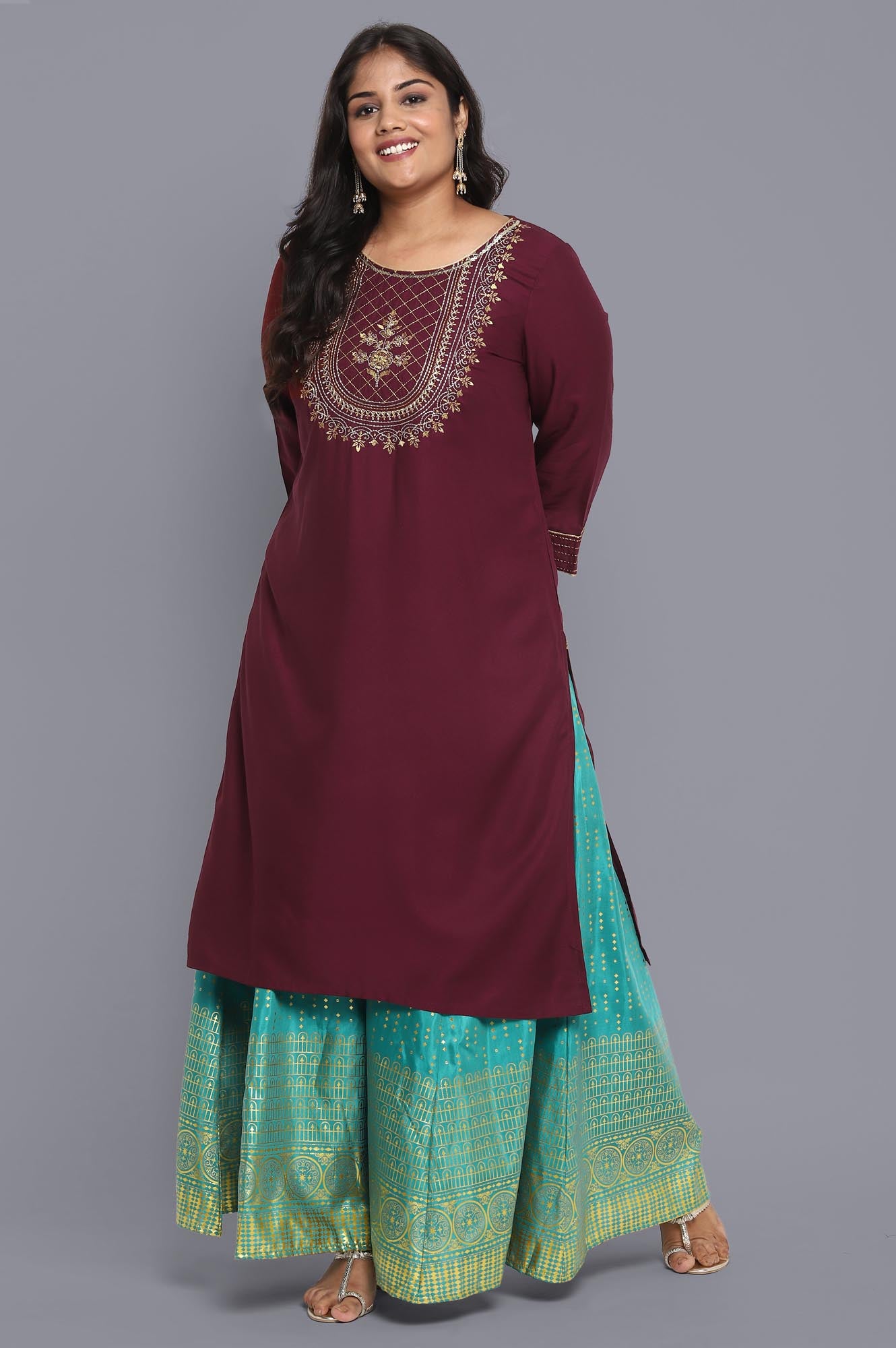 Maroon Embroidered Ethnic kurta