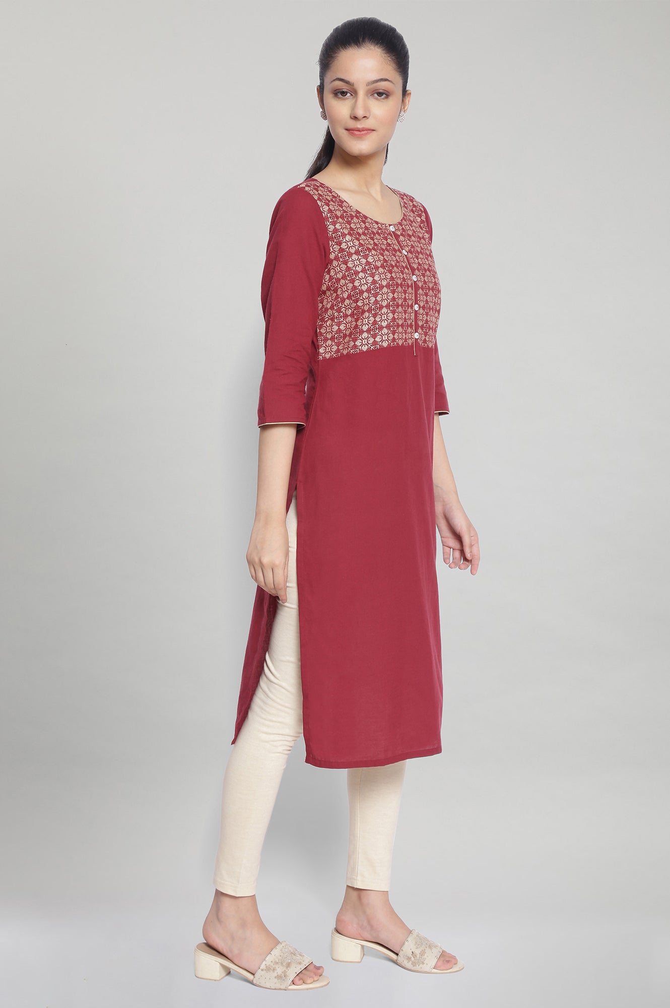 Maroon Round Neck Printed kurta