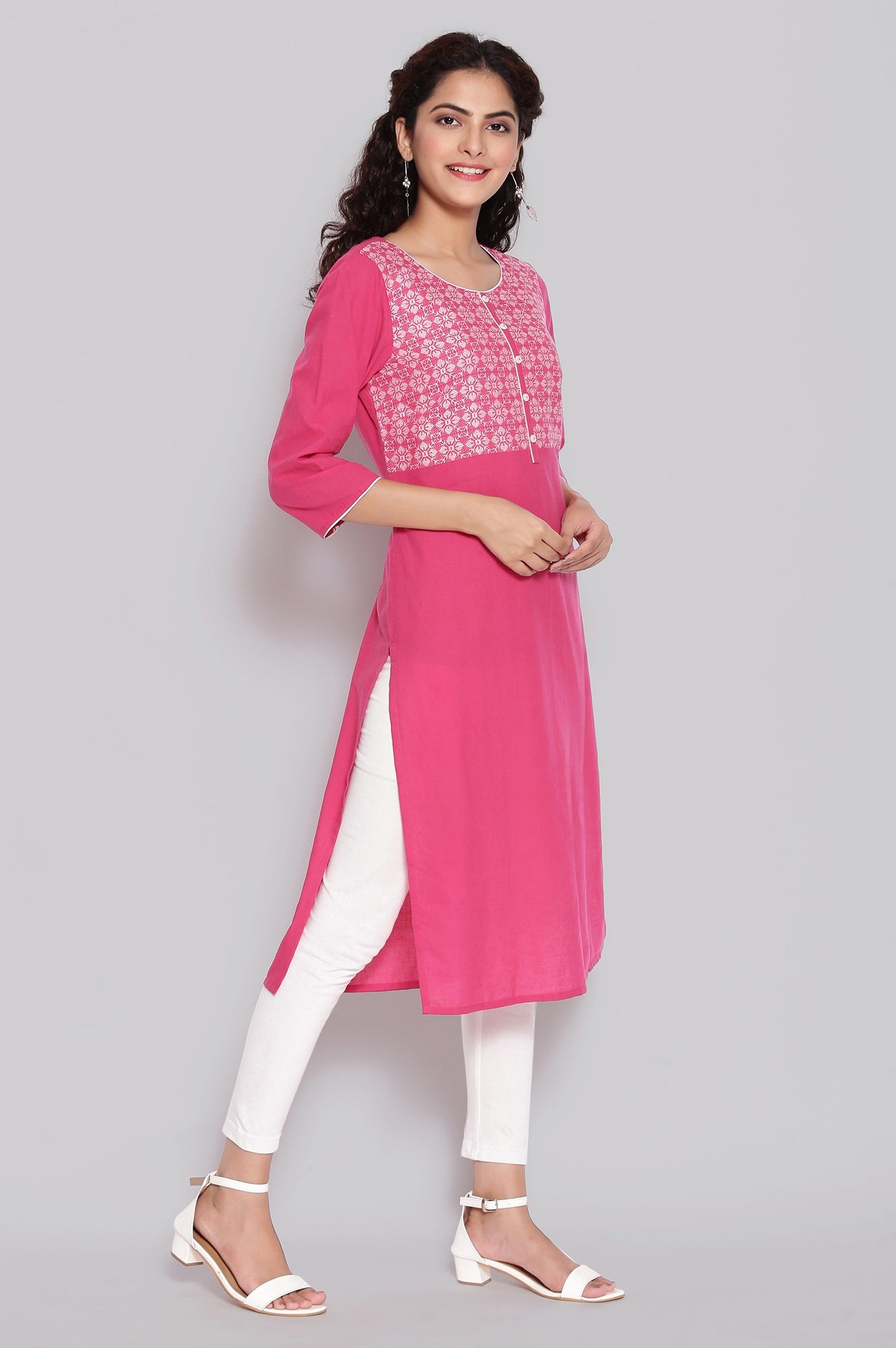 Pink Round Neck Yarn-Dyed Cotton kurta