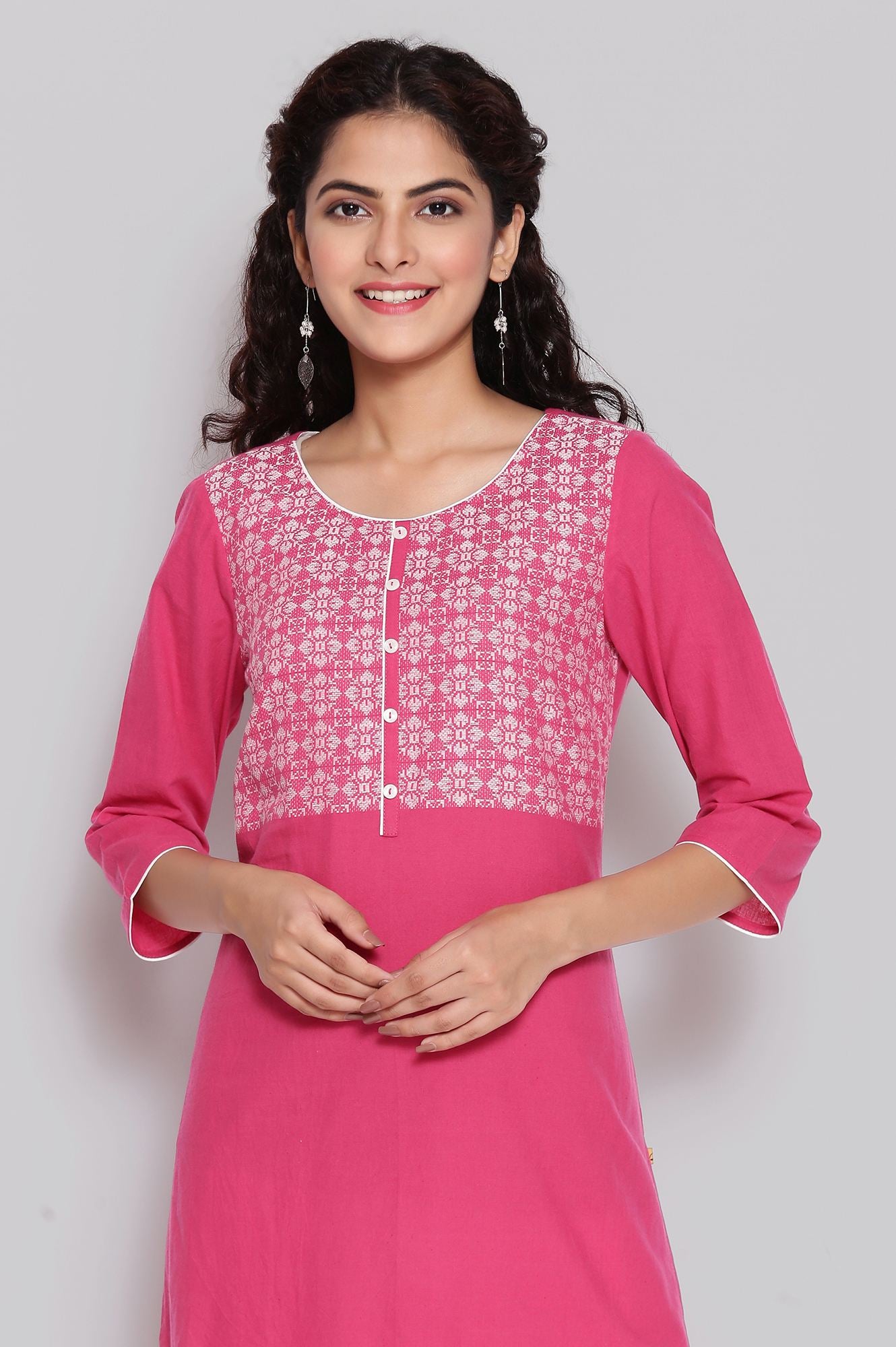 Pink Round Neck Yarn-Dyed Cotton kurta