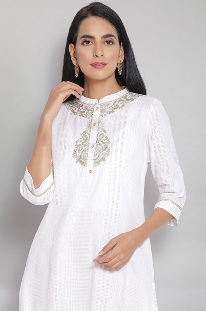 White Embroidered kurta