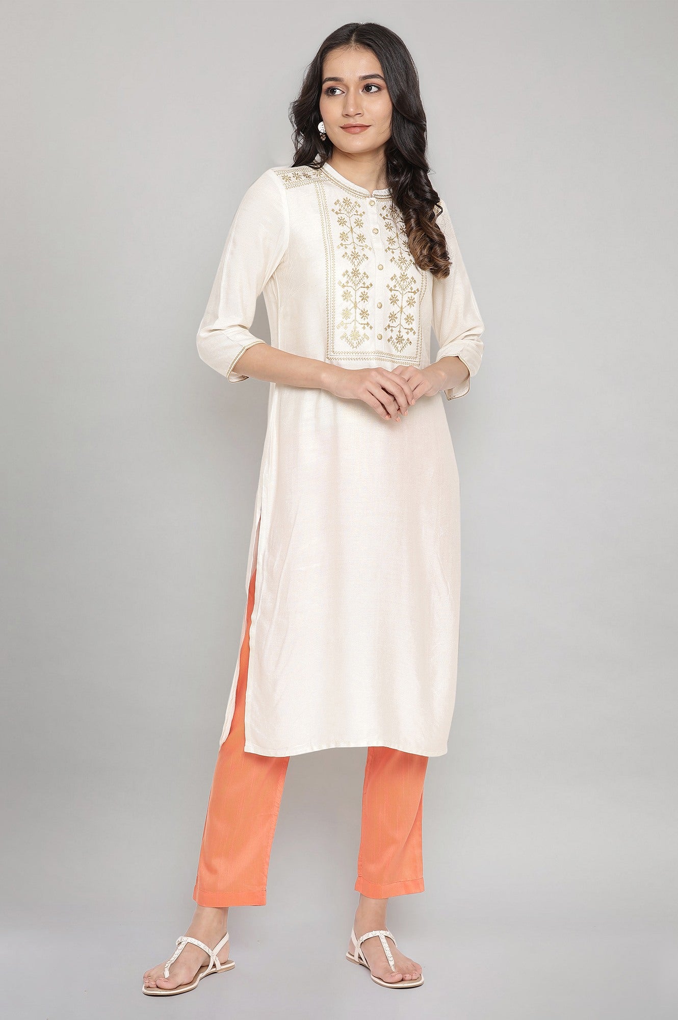 Off-White Embroidered Straight kurta