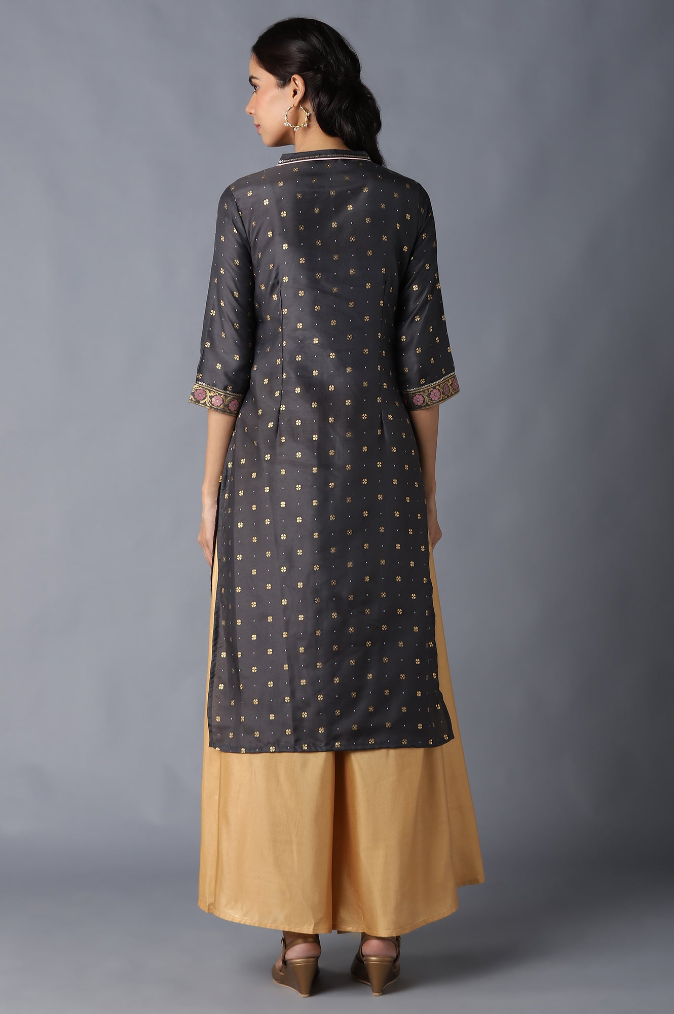 Grey Mandarin Collar Foil Print Straight kurta