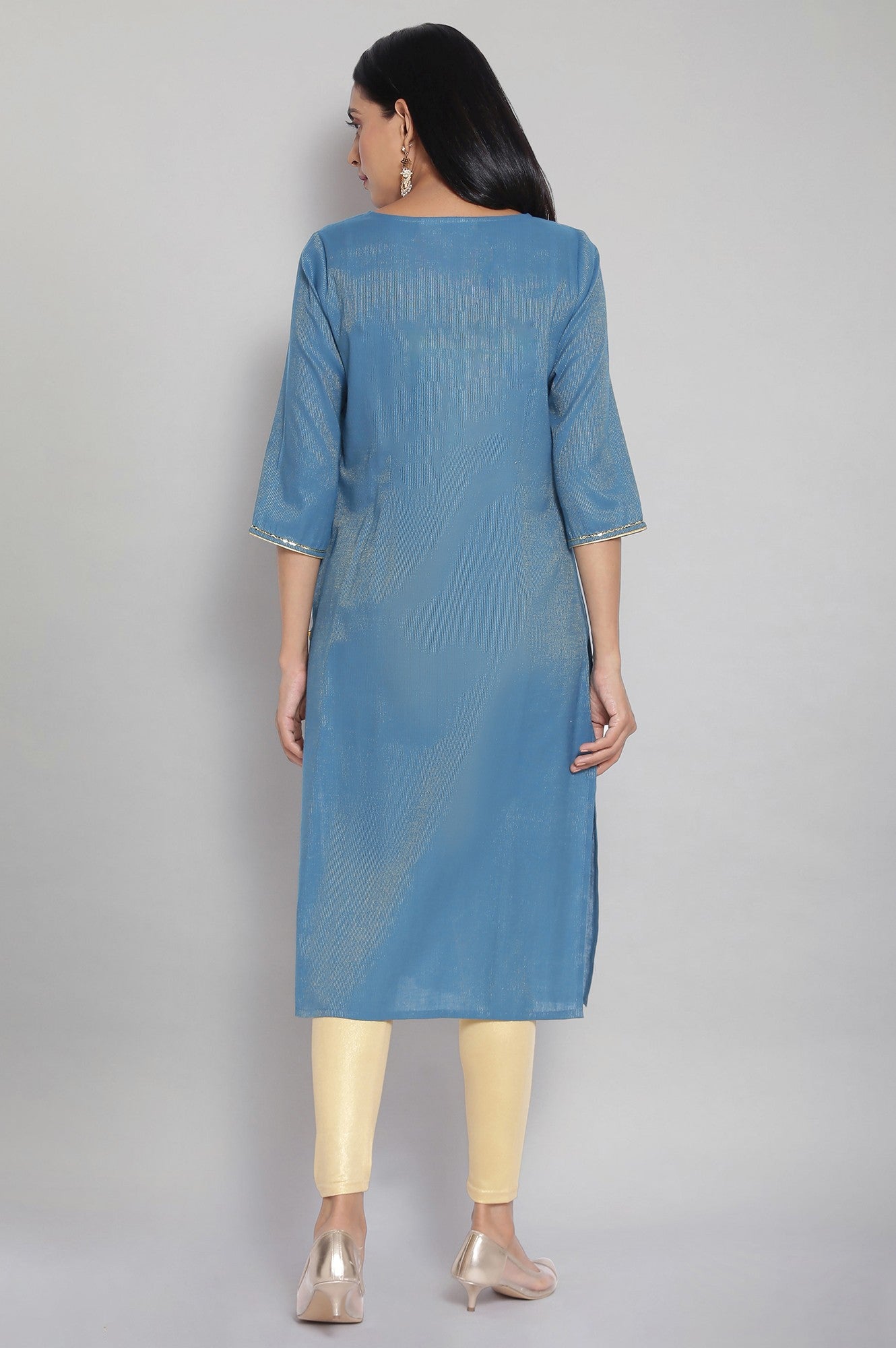 Blue Zari Embroidered kurta