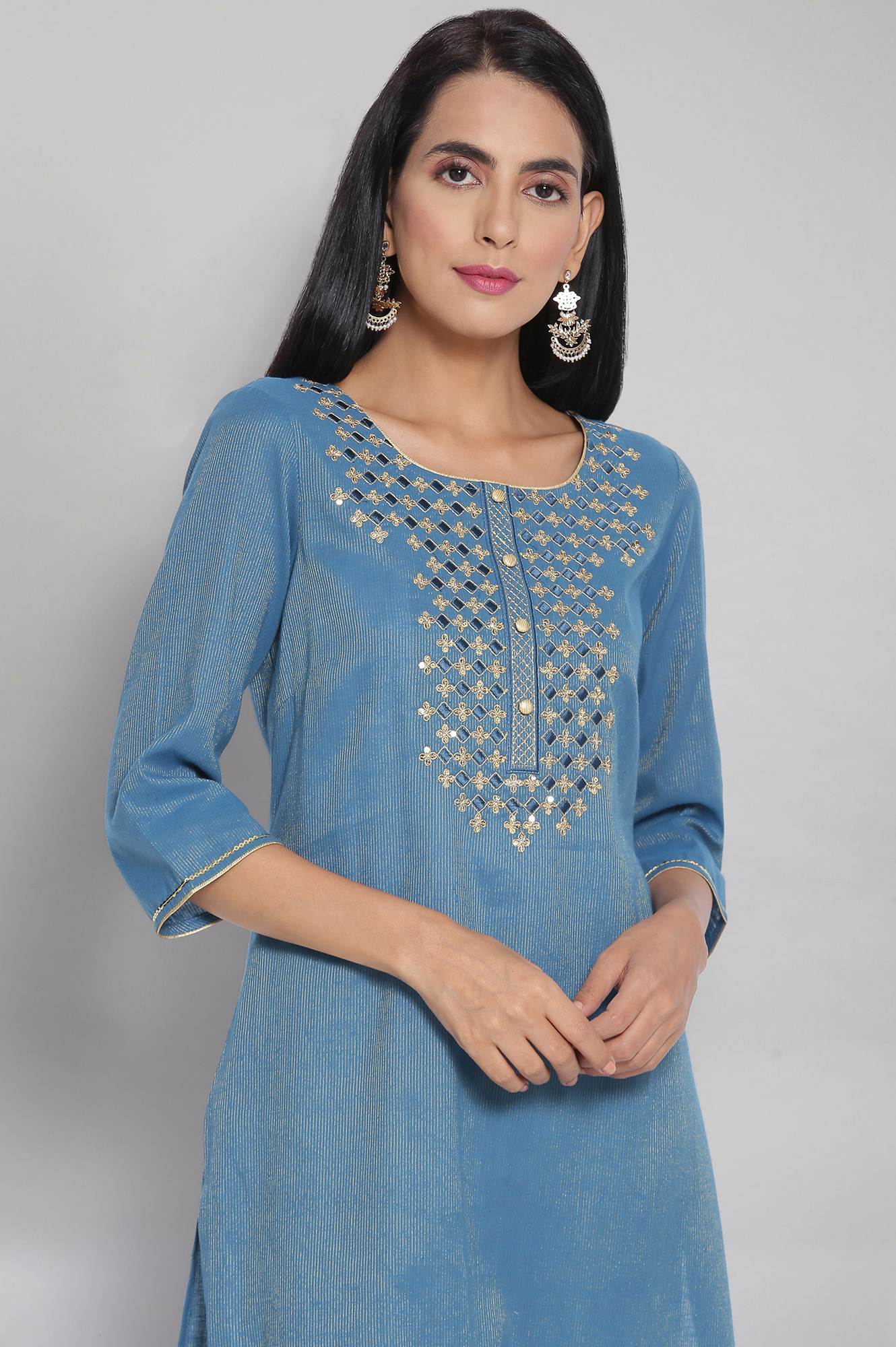 Blue Zari Embroidered kurta