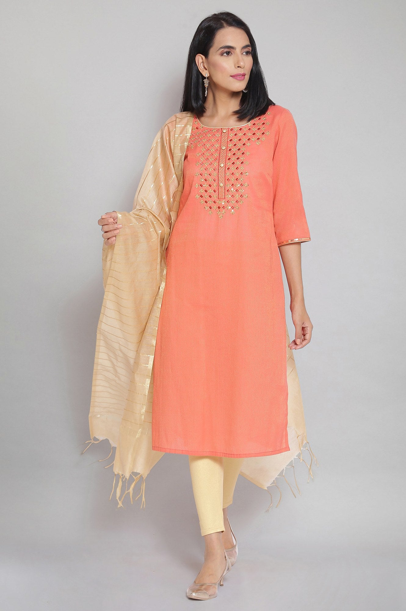 Peach Zari Embroidered kurta