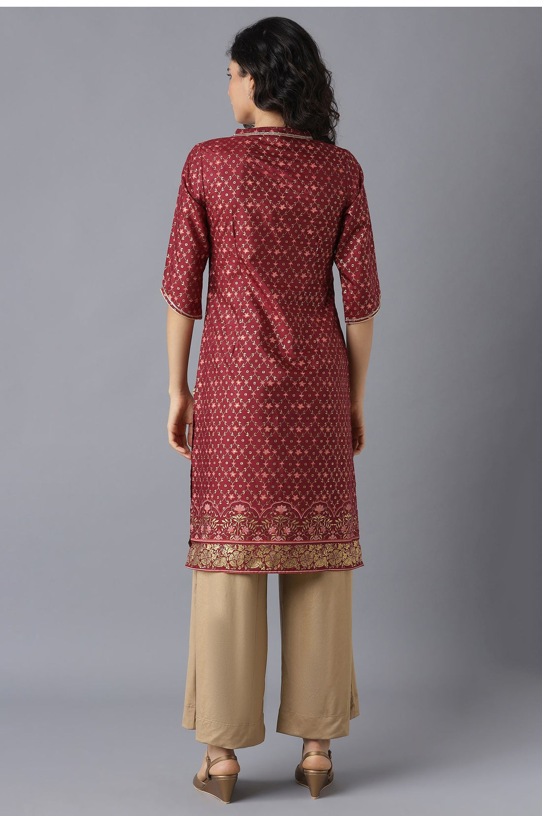 Maroon Mandarin Collar Foil Print Straight kurta