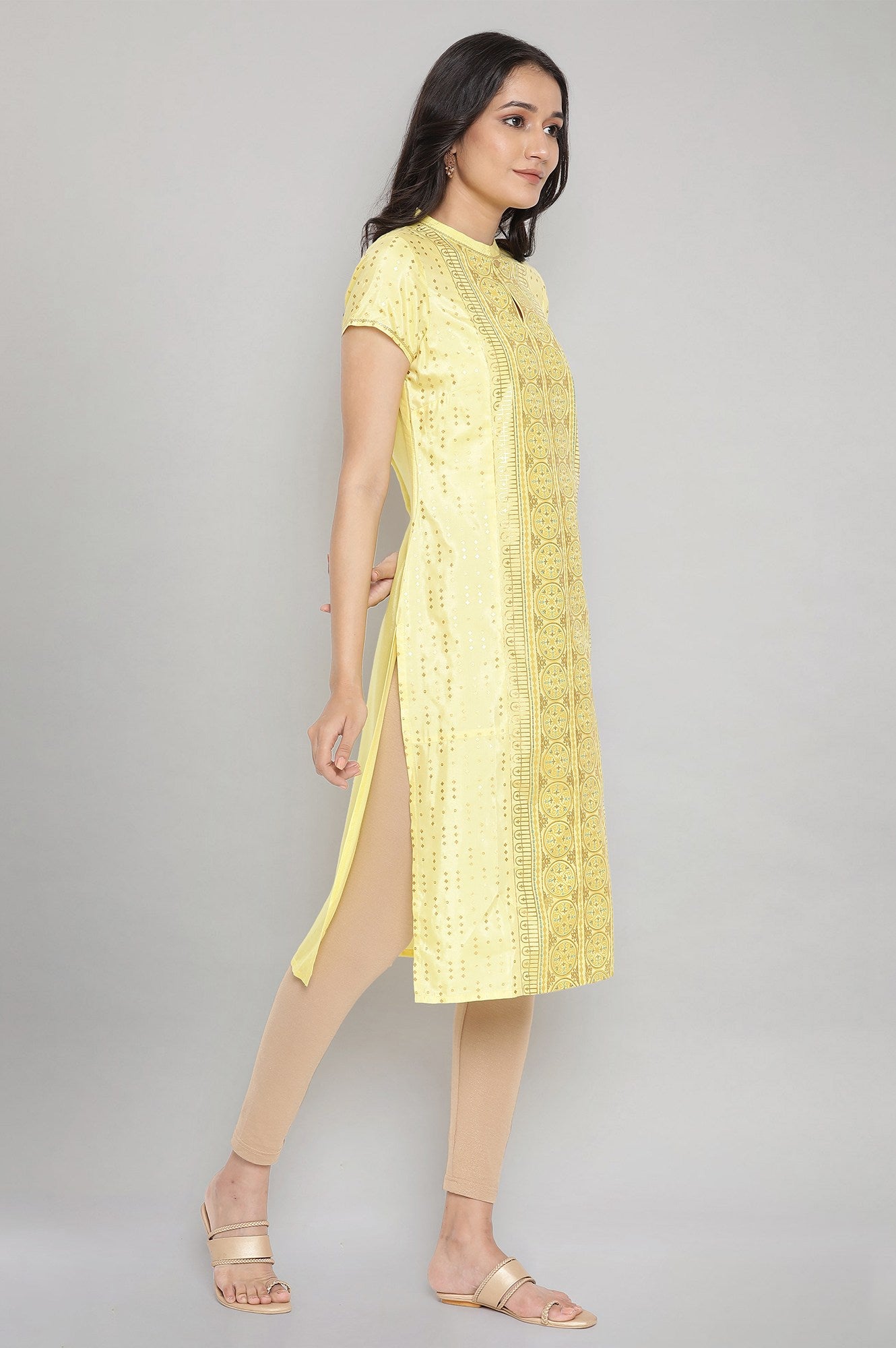 Yellow Mandarin Collar Foil Print Straight kurta