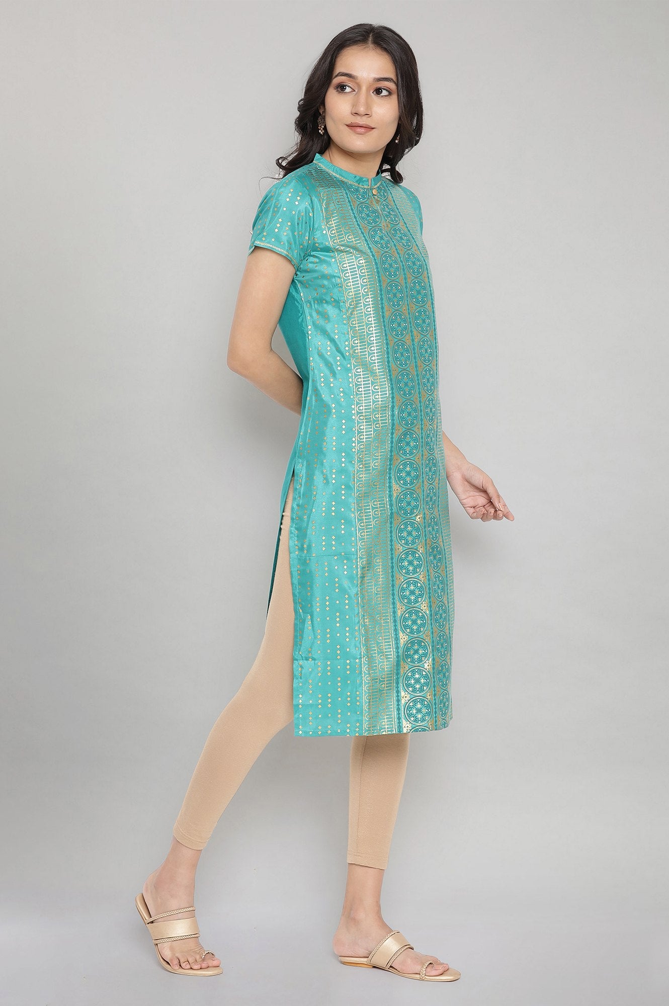 Green Mandarin Collar Foil Print Straight kurta