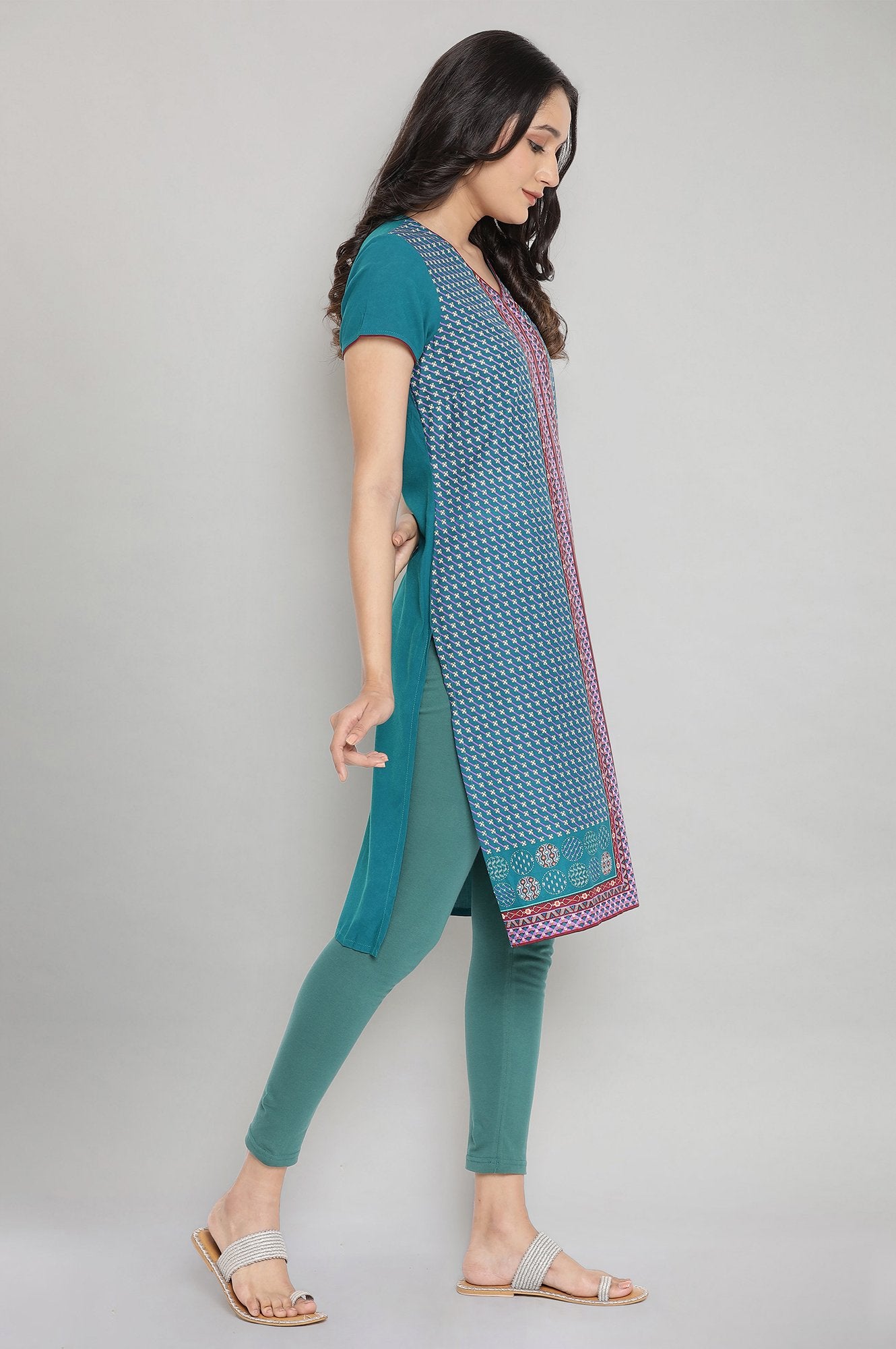 Teal V-Nek Printed Straight kurta