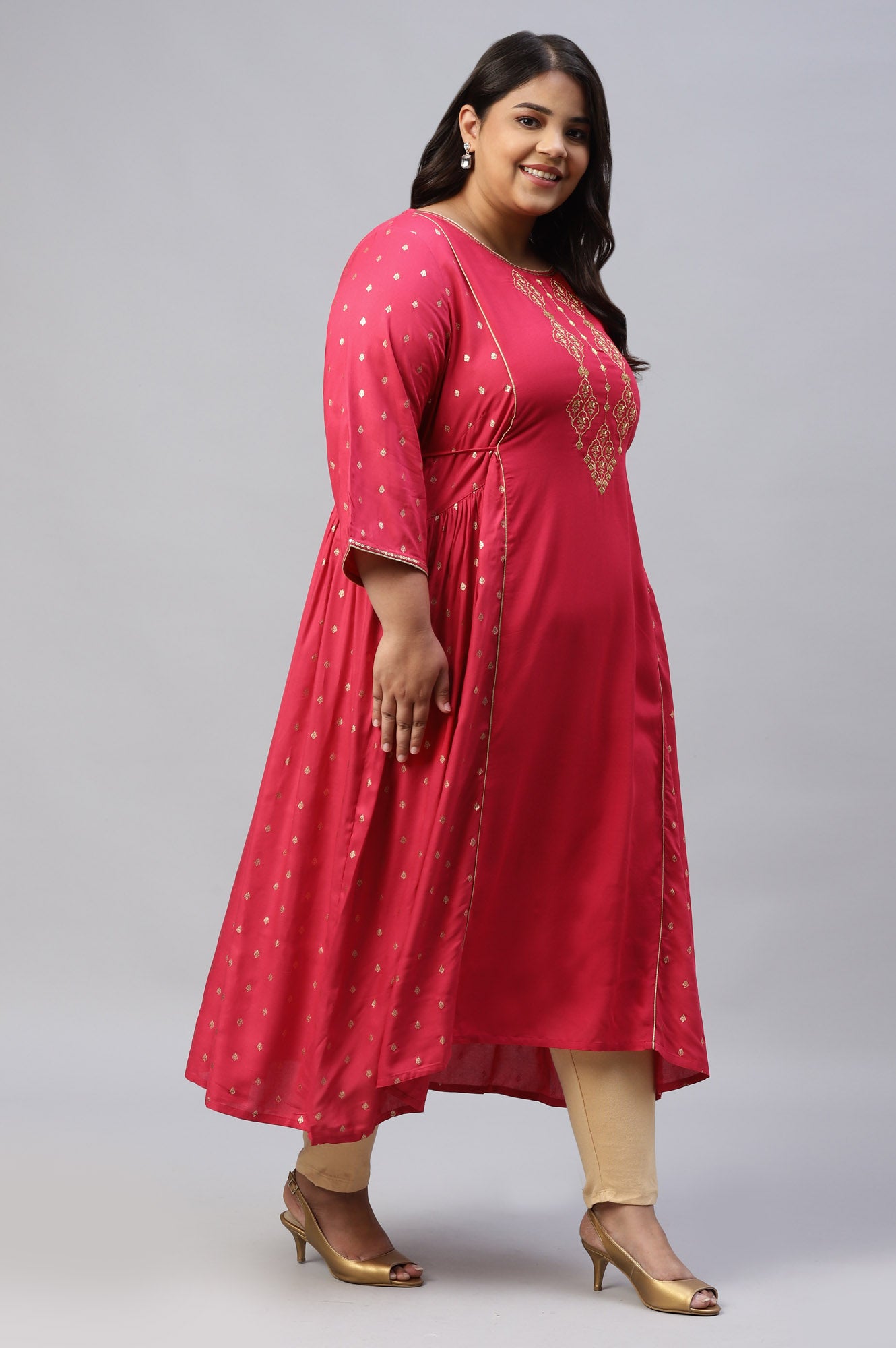 Pink Floral Printed Ethnic kurta With Zari Embroidery