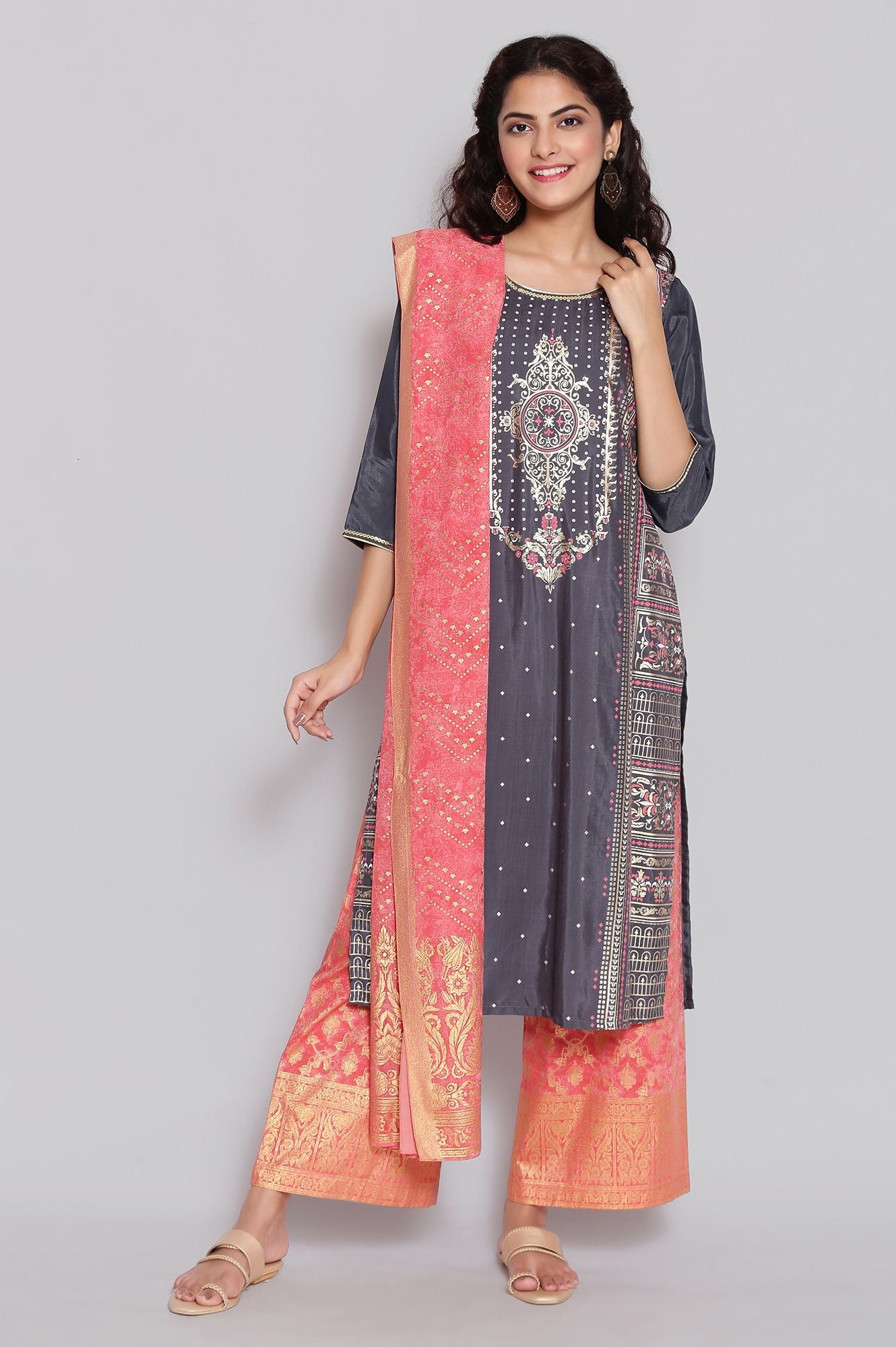 Pink Foil Print Dupatta