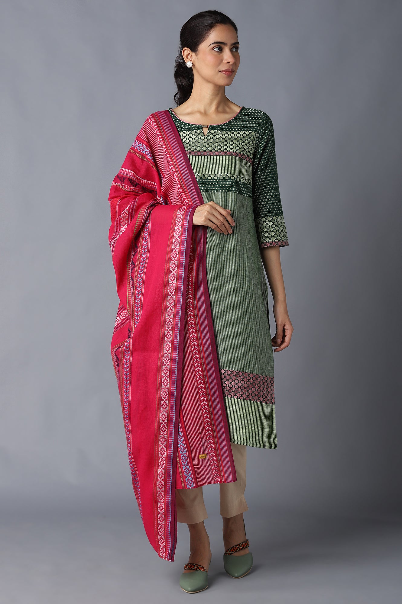 Pink Cotton Dobby Geometric Print Dupatta