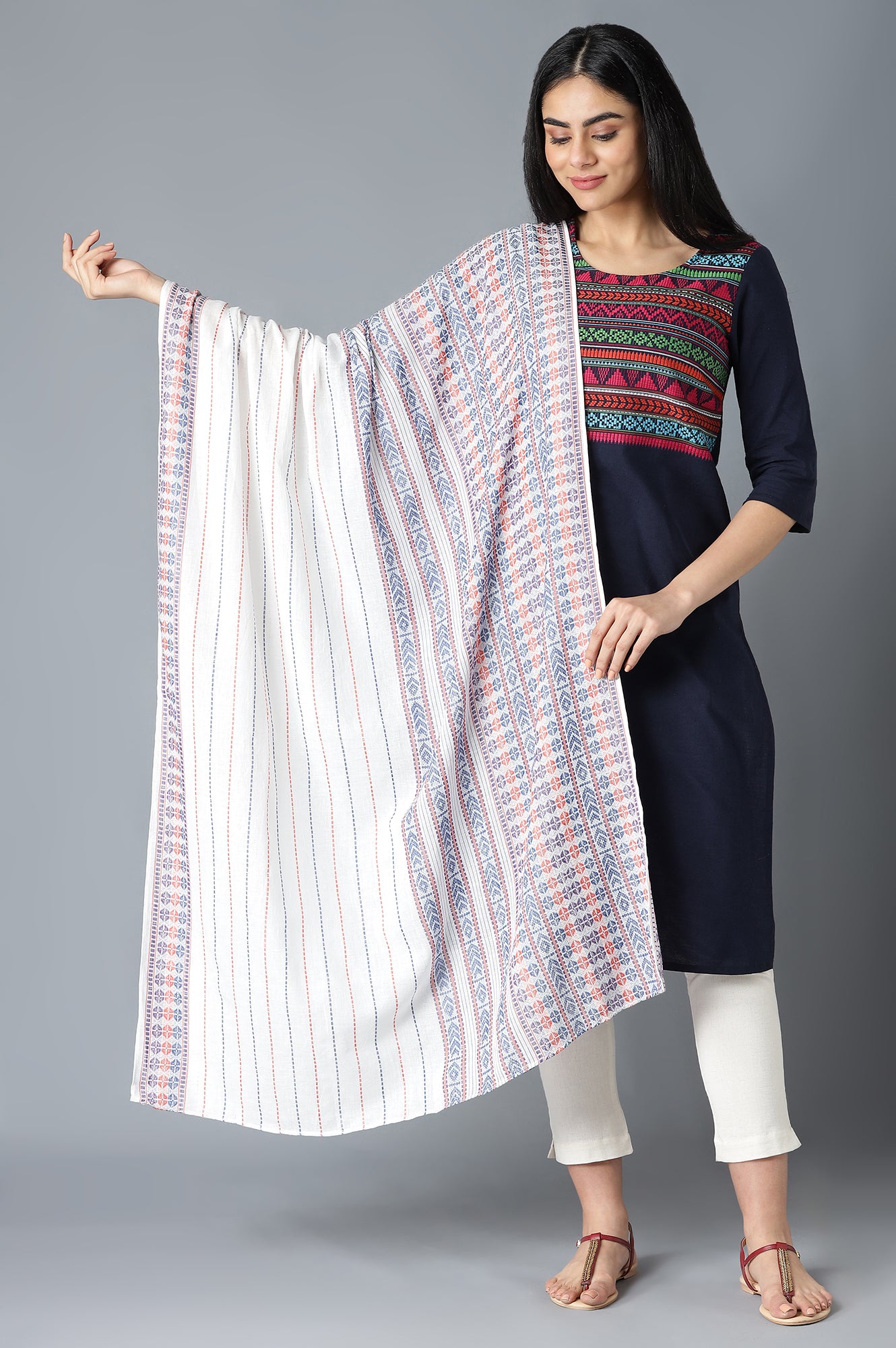 White Cotton Dobby Geometric Print Dupatta