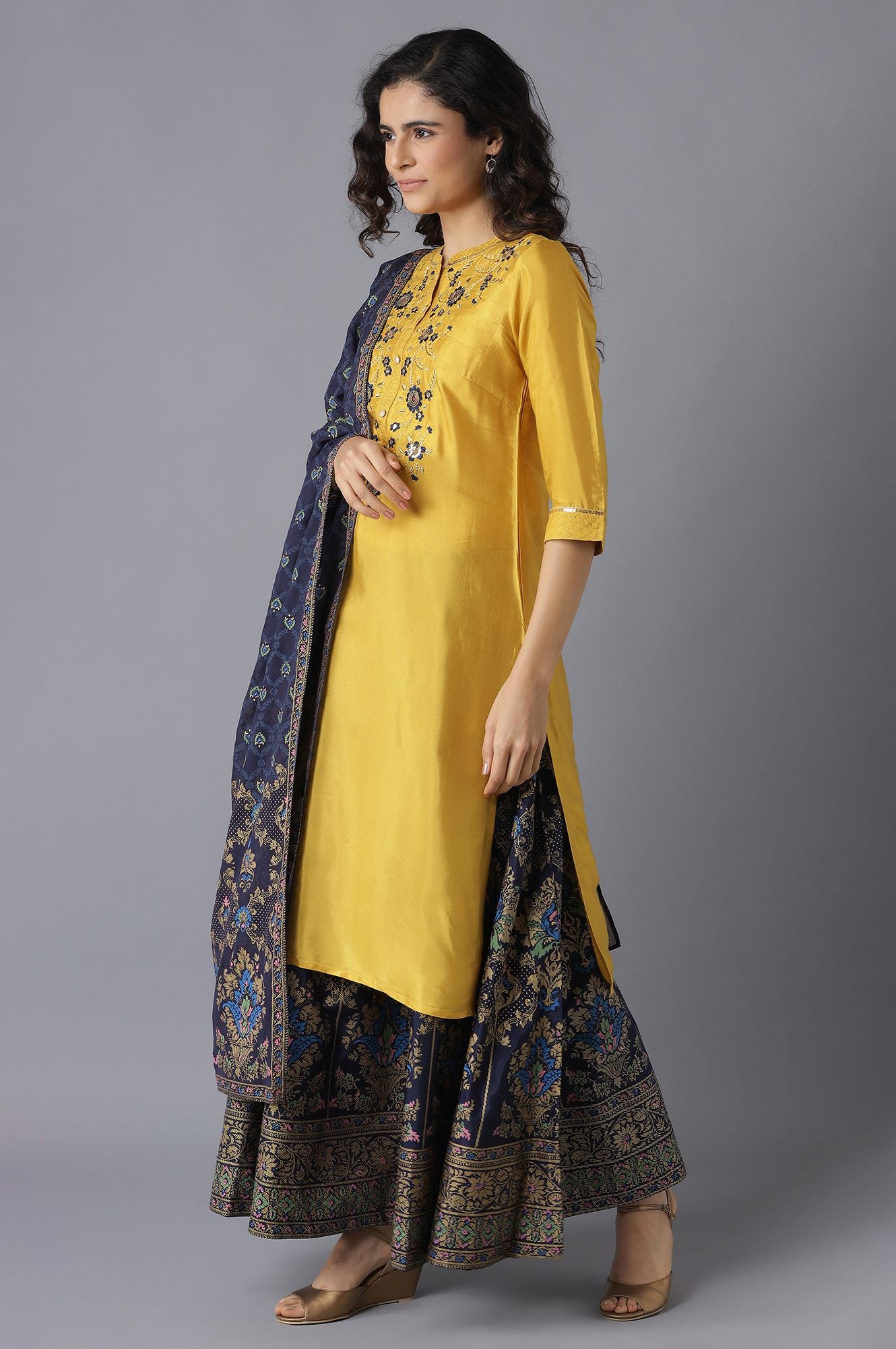 Yellow Straight Solid kurta-Flared Skirt-Dupatta Set