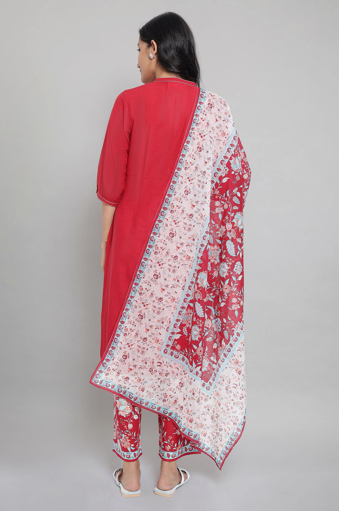 Red Embroidered kurta Set