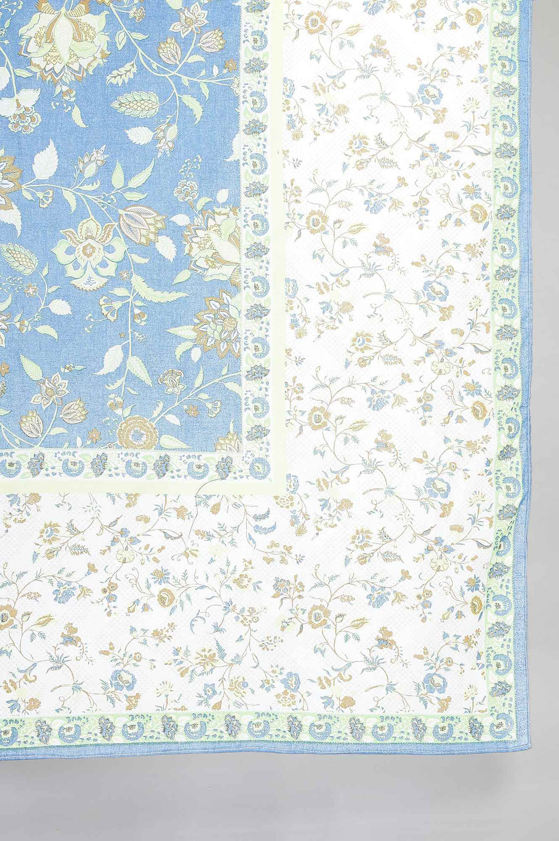 Blue Embroidered kurta Set