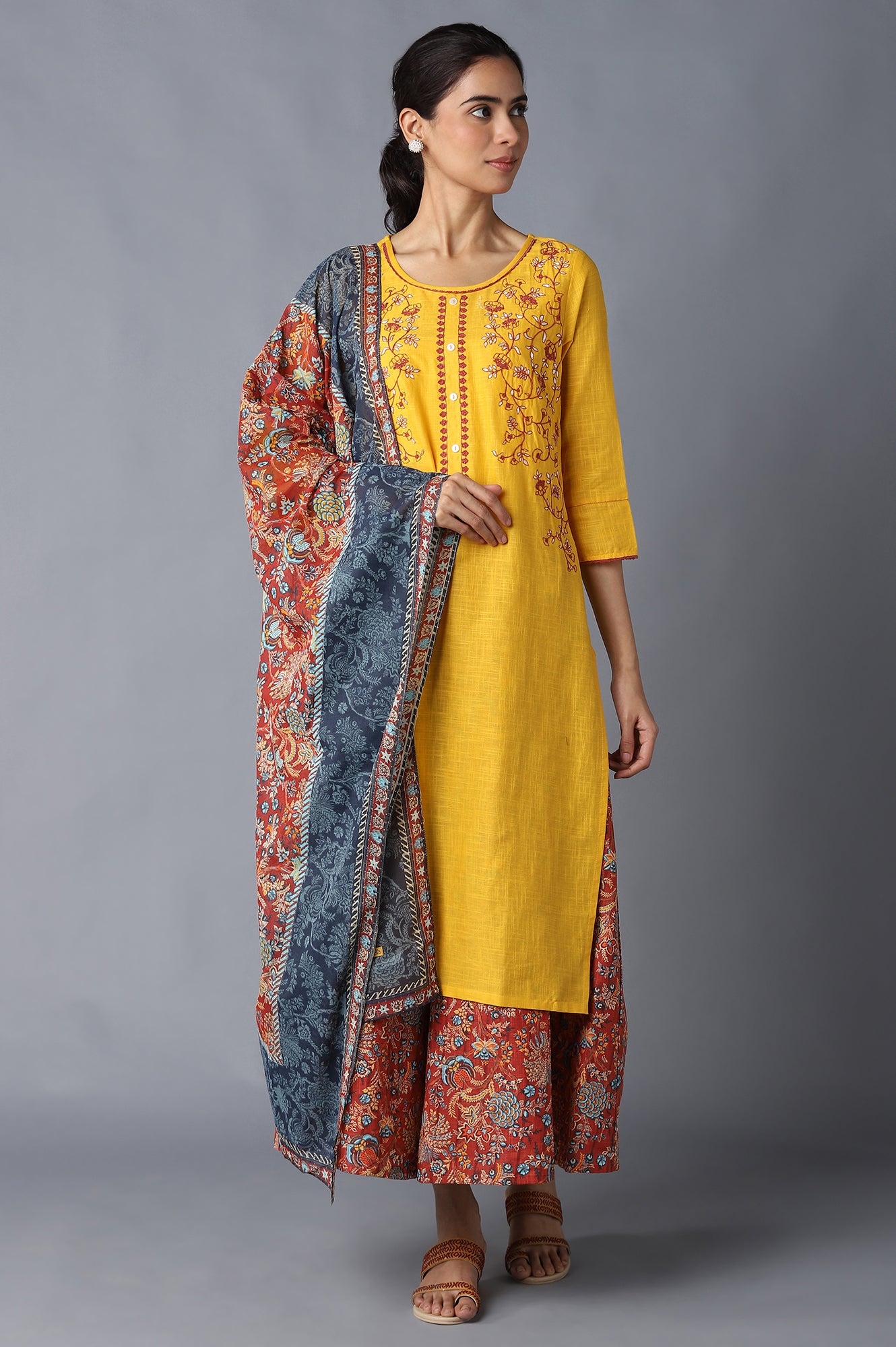 Yellow Embroidered kurta Set